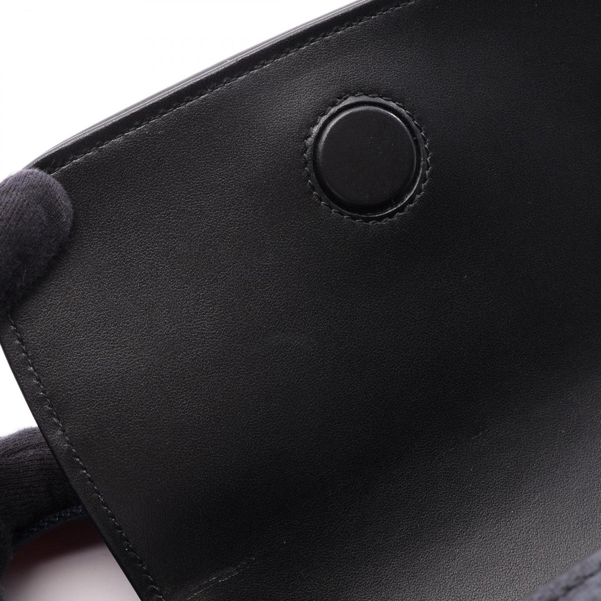 Gucci Black Gg Supreme Leather Handbag Shoulder Bag (Pre-Owned)