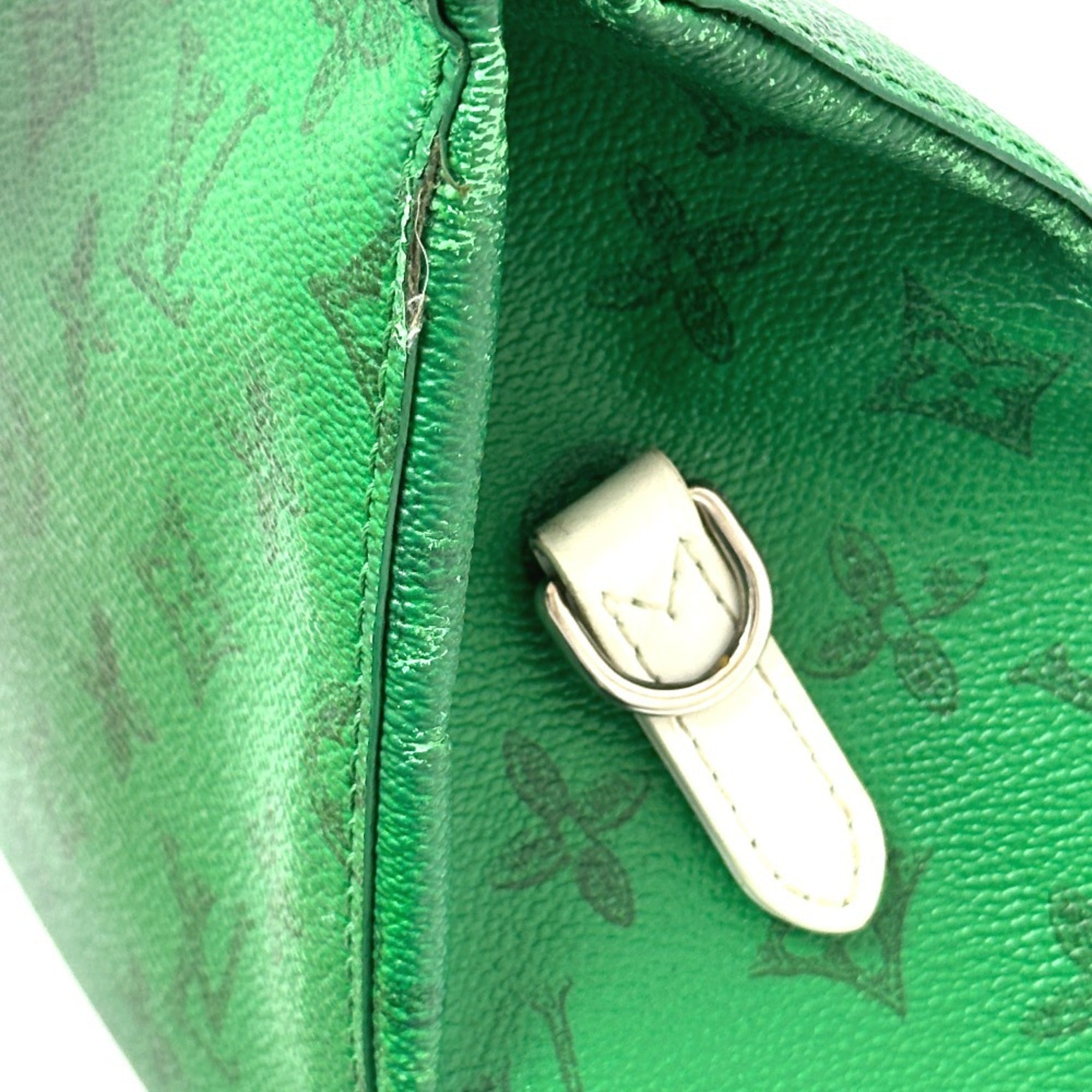 Louis Vuitton Green Monogram Handbag (Pre-Owned)