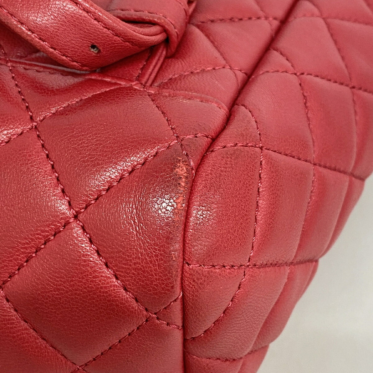 Chanel Red Color Leather Backpack (Pre-Owned)