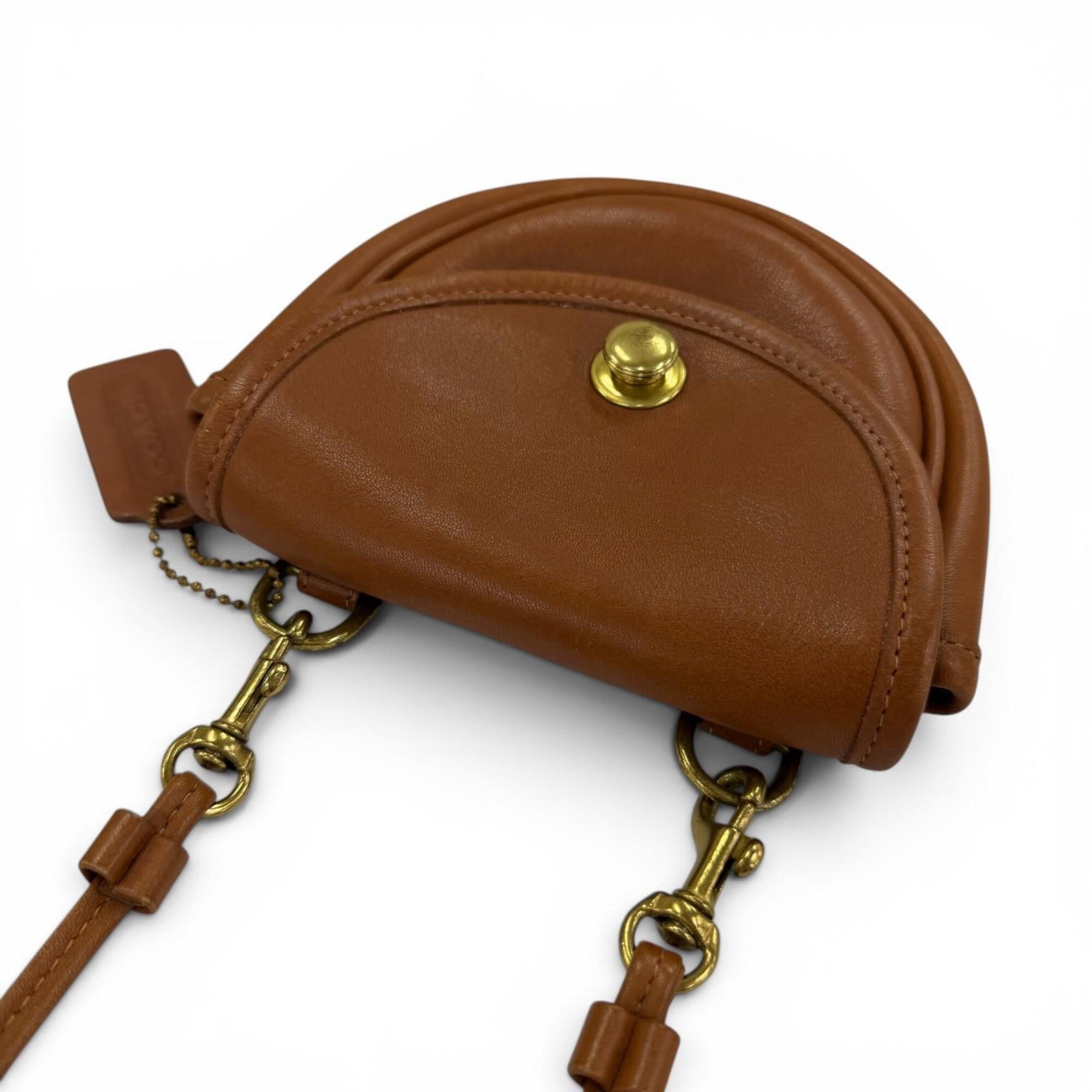 Coach Brown Leather Shoulder Bag (Pre-Owned)