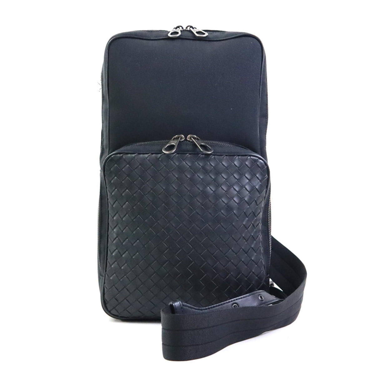 Bottega Veneta Black Nylon Canvas Leather Sling Bag (Pre-Owned)