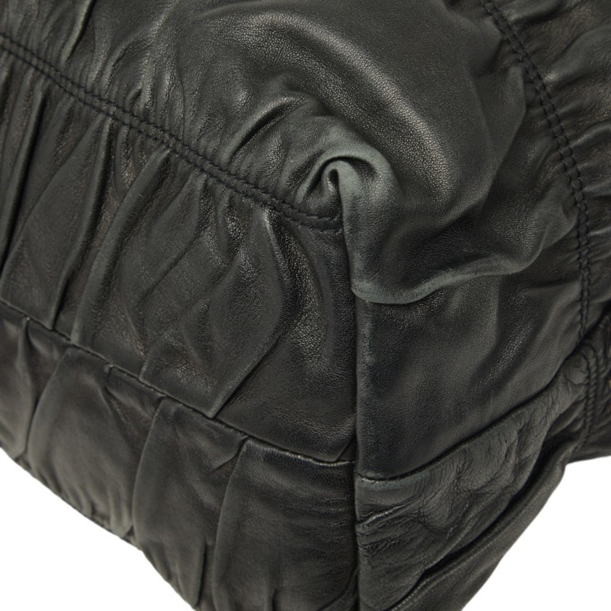 Prada Black Leather Tote Bag (Pre-Owned)