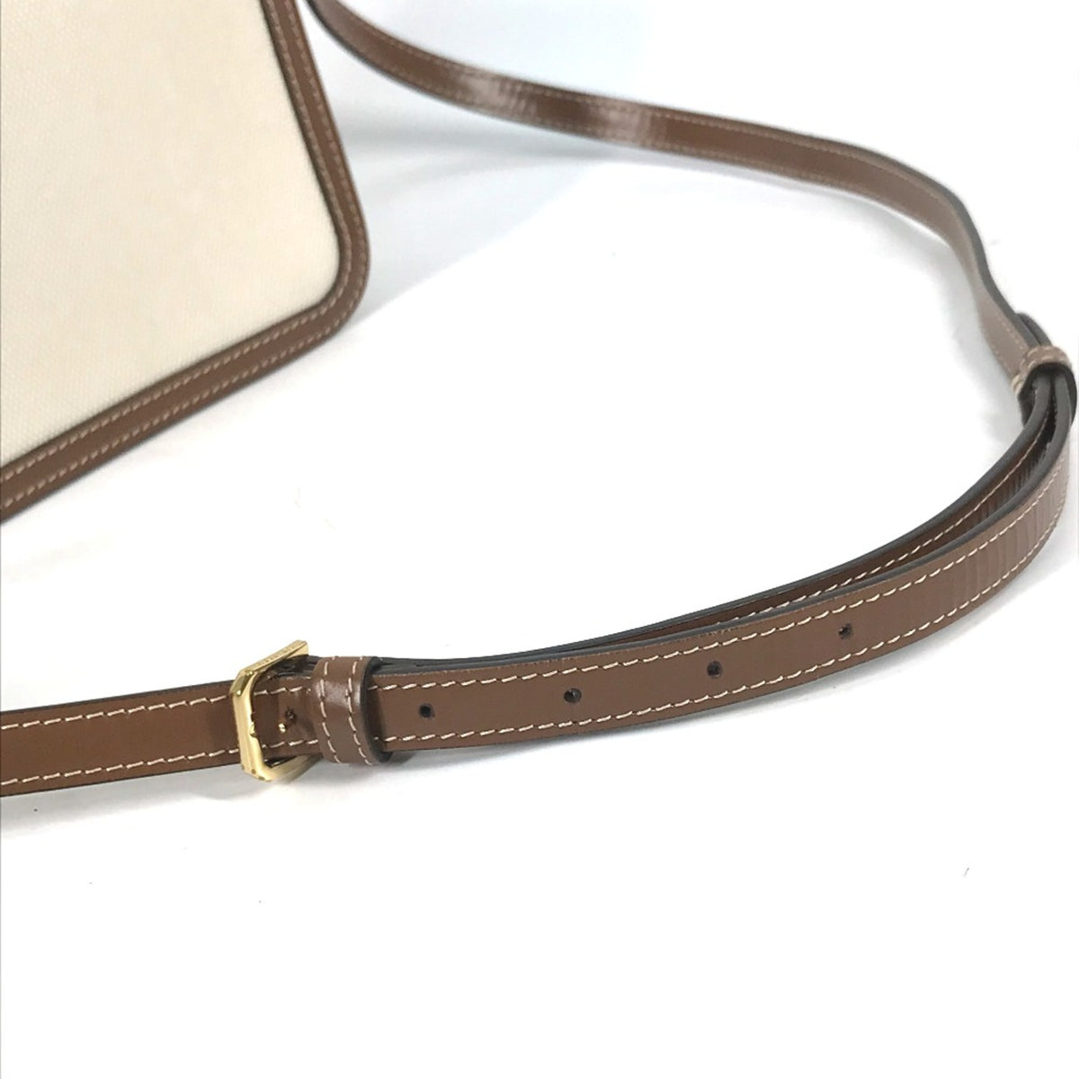 Burberry Beige Other Shoulder Bag (Pre-Owned)