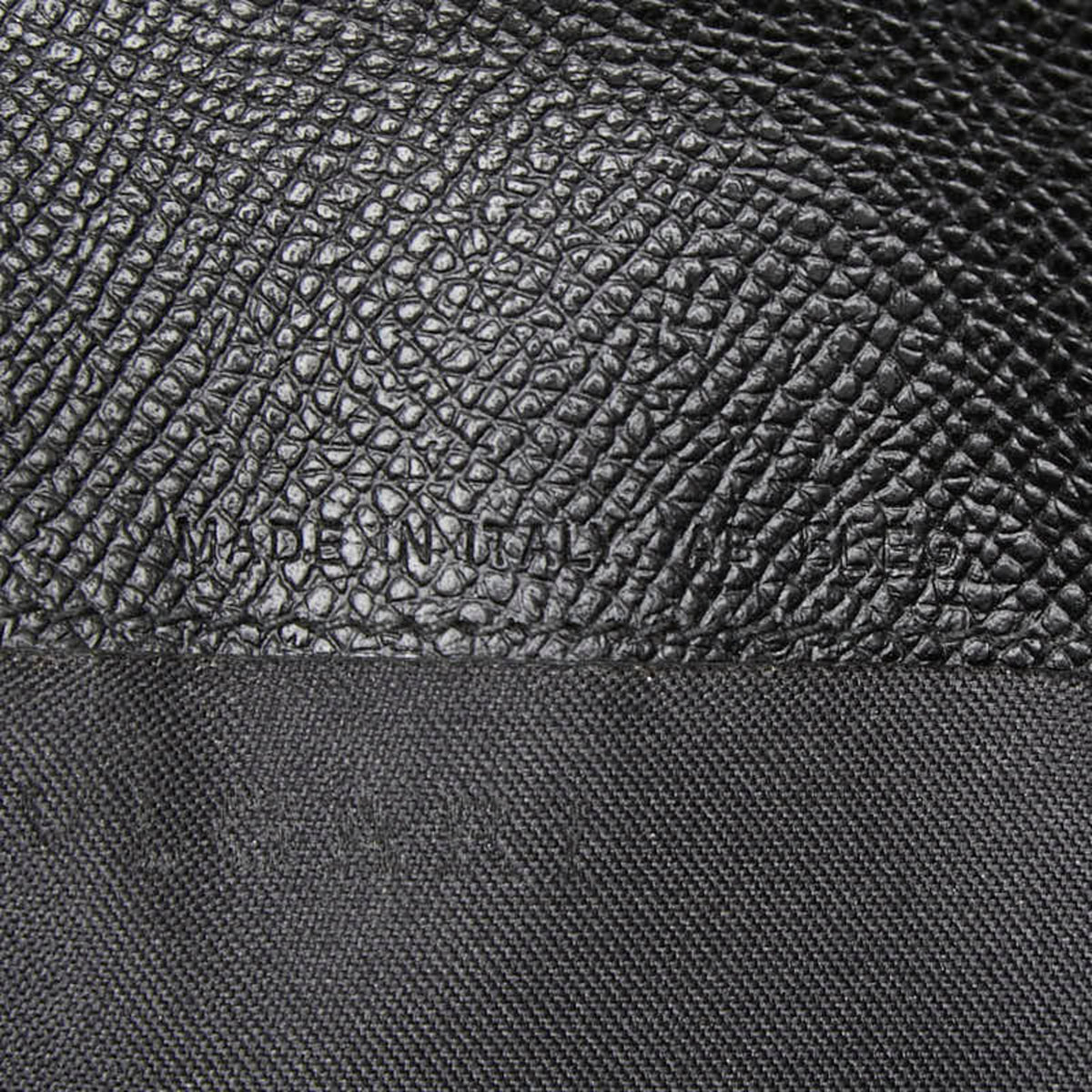 Bvlgari Black Leather Wallet (Bi-Fold) (Pre-Owned)