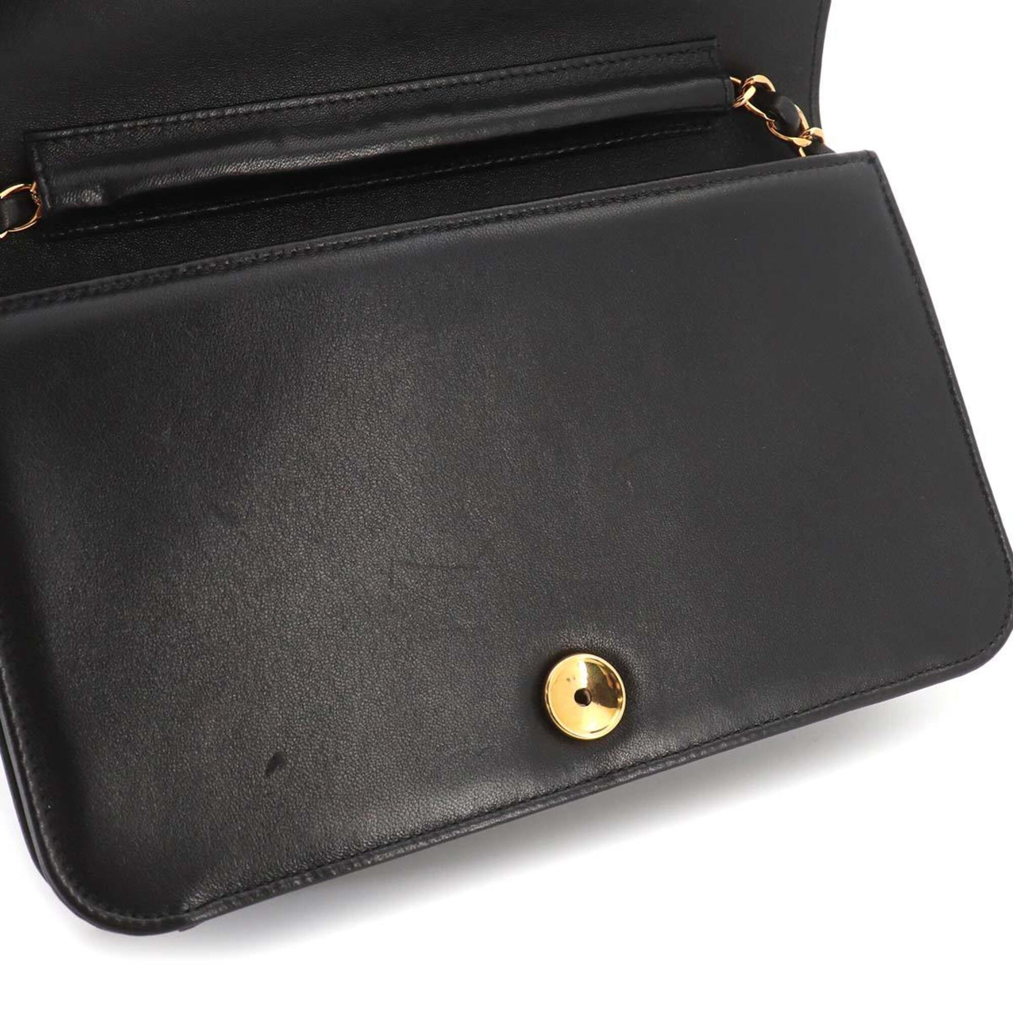 Chanel Black Leather Handbag Shoulder Bag (Pre-Owned)