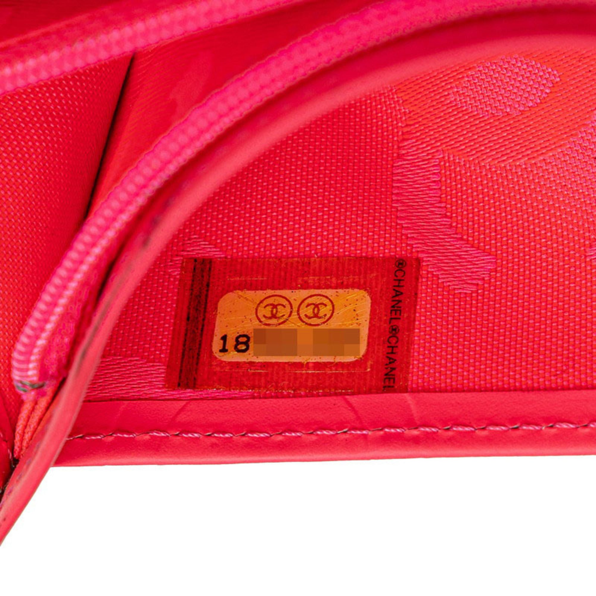 Chanel Black Pink Leather Long Wallet (Bi-Fold) (Pre-Owned)