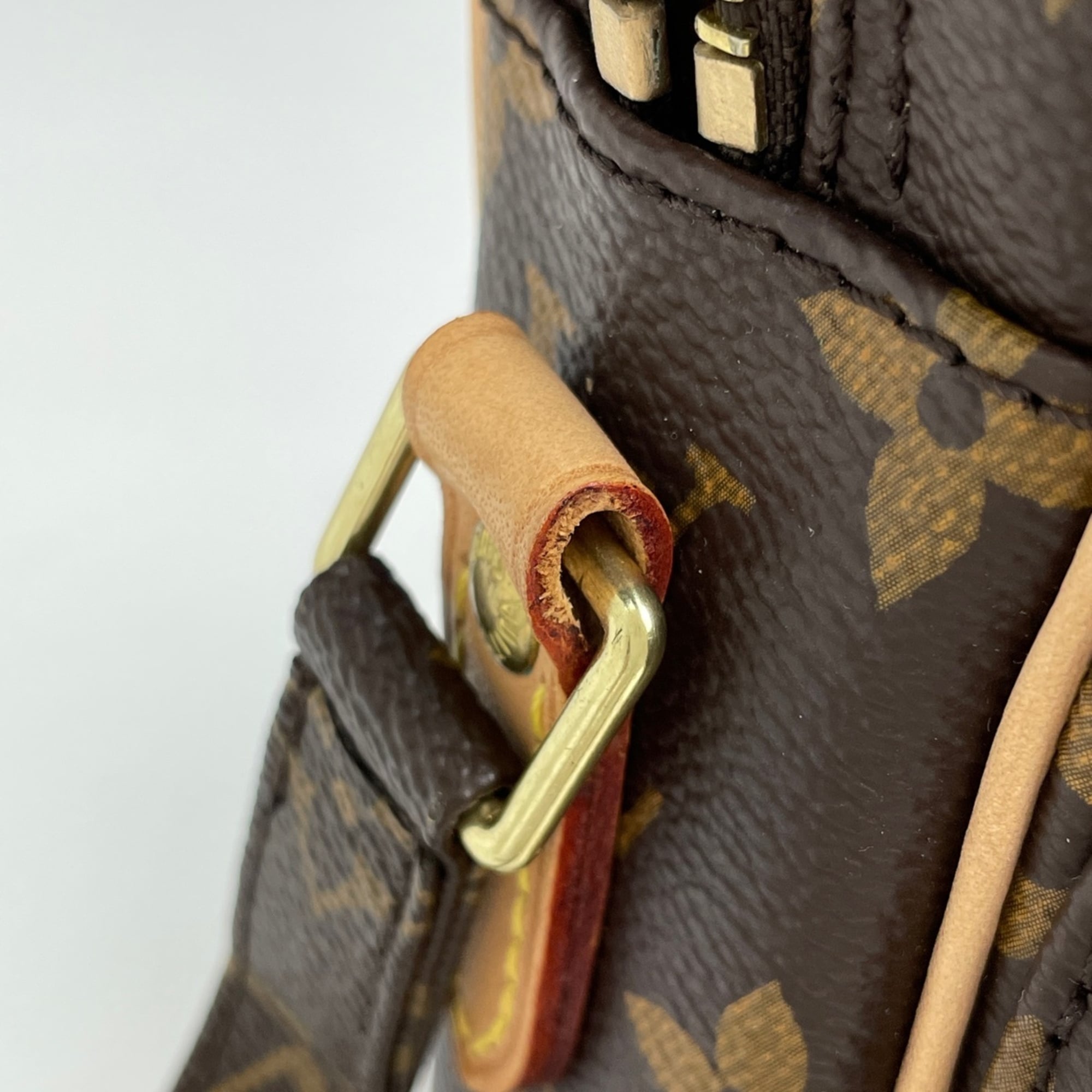 Louis Vuitton Brown Monogram Shoulder Bag (Pre-Owned)