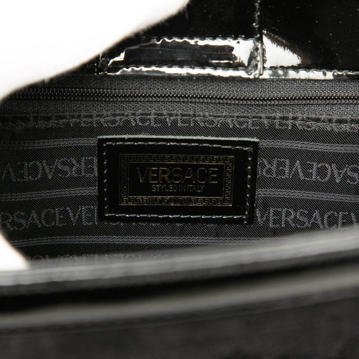 Versace Black Leather Handbag (Pre-Owned)