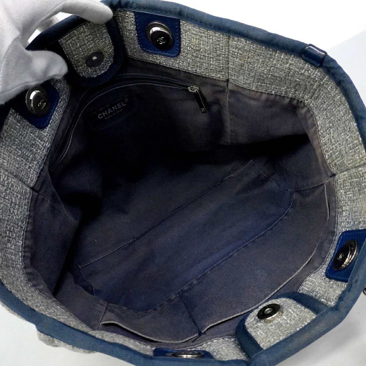 Chanel Navy Tweed Tote Bag (Pre-Owned)
