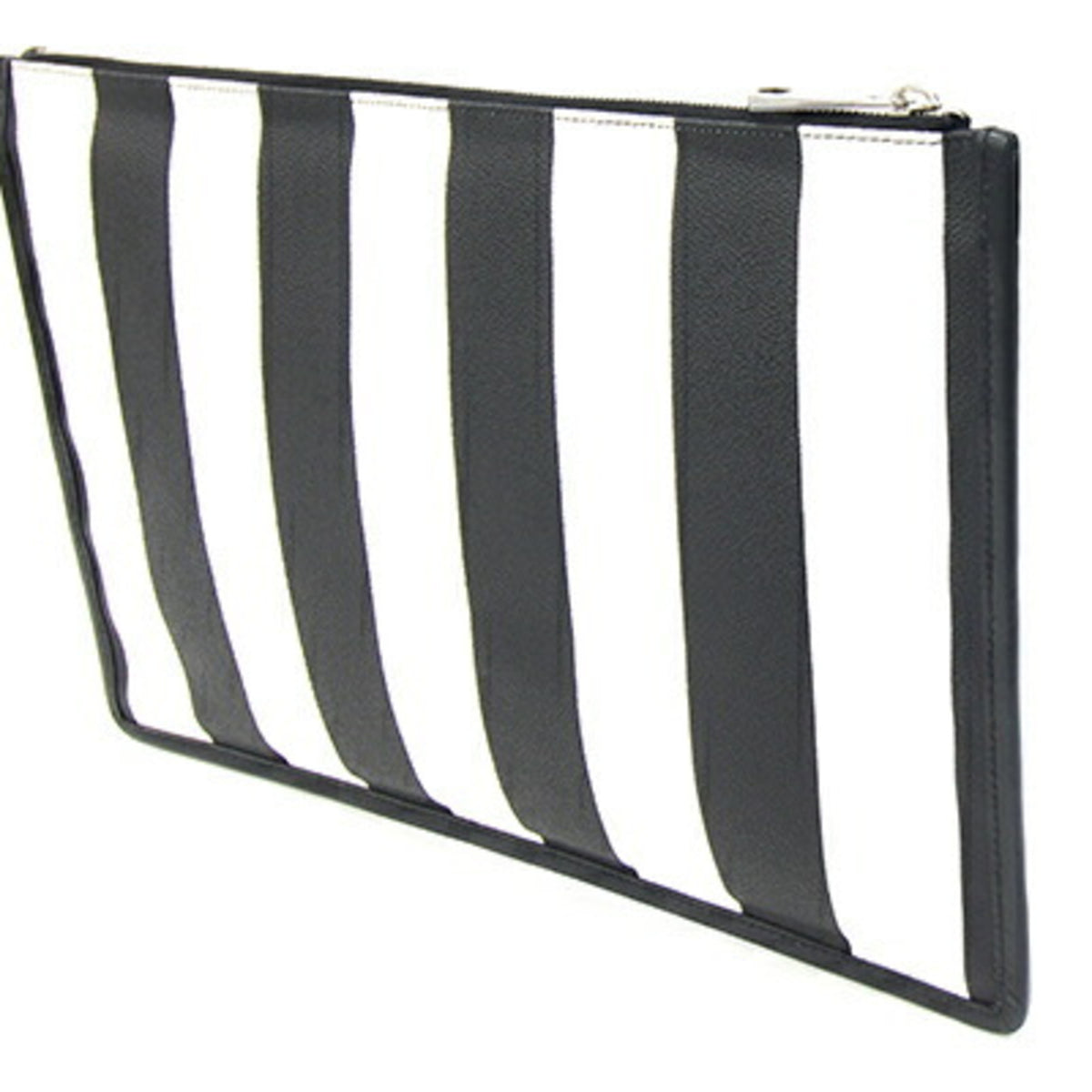 Givenchy Black White Pvc Leather Clutch Bag (Pre-Owned)