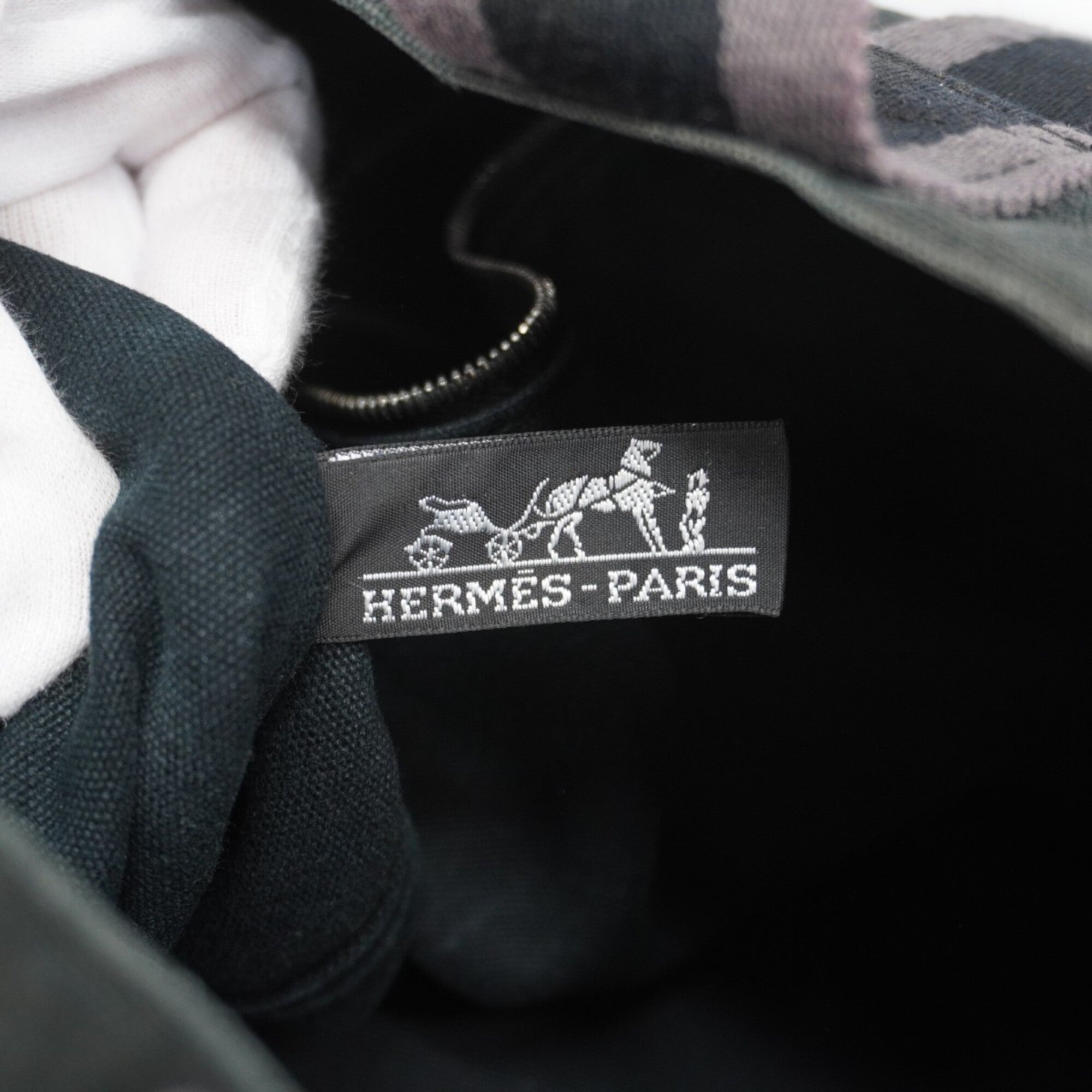 Hermes Black Canvas Tote Bag (Pre-Owned)