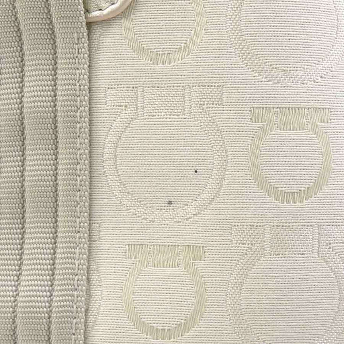 Salvatore Ferragamo Light Beige Canvas Leather Shoulder Bag (Pre-Owned)
