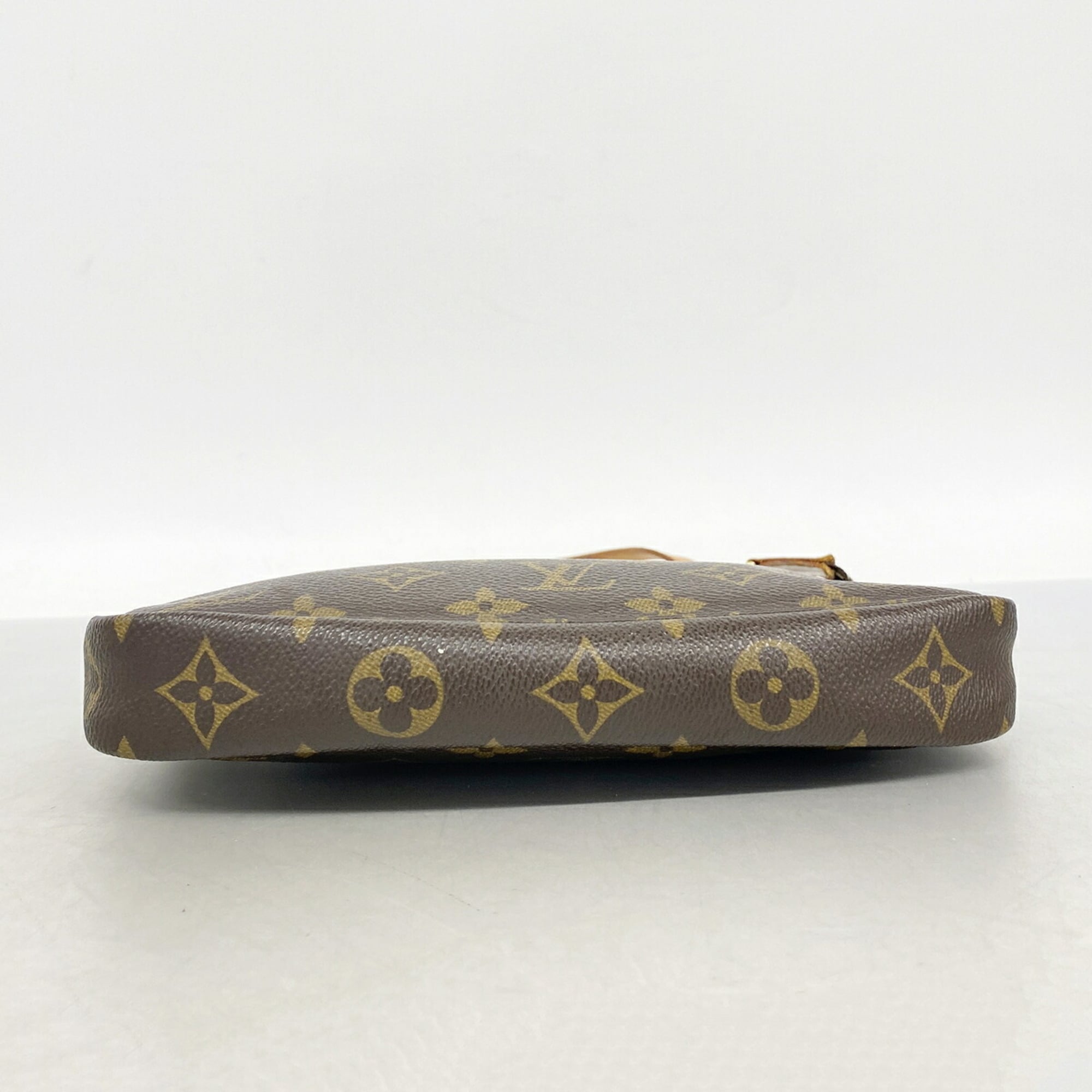 Louis Vuitton Brown Pouch (Pre-Owned)