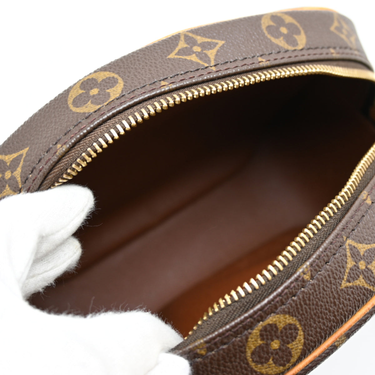 Louis Vuitton Brown Monogram Shoulder Bag (Pre-Owned)
