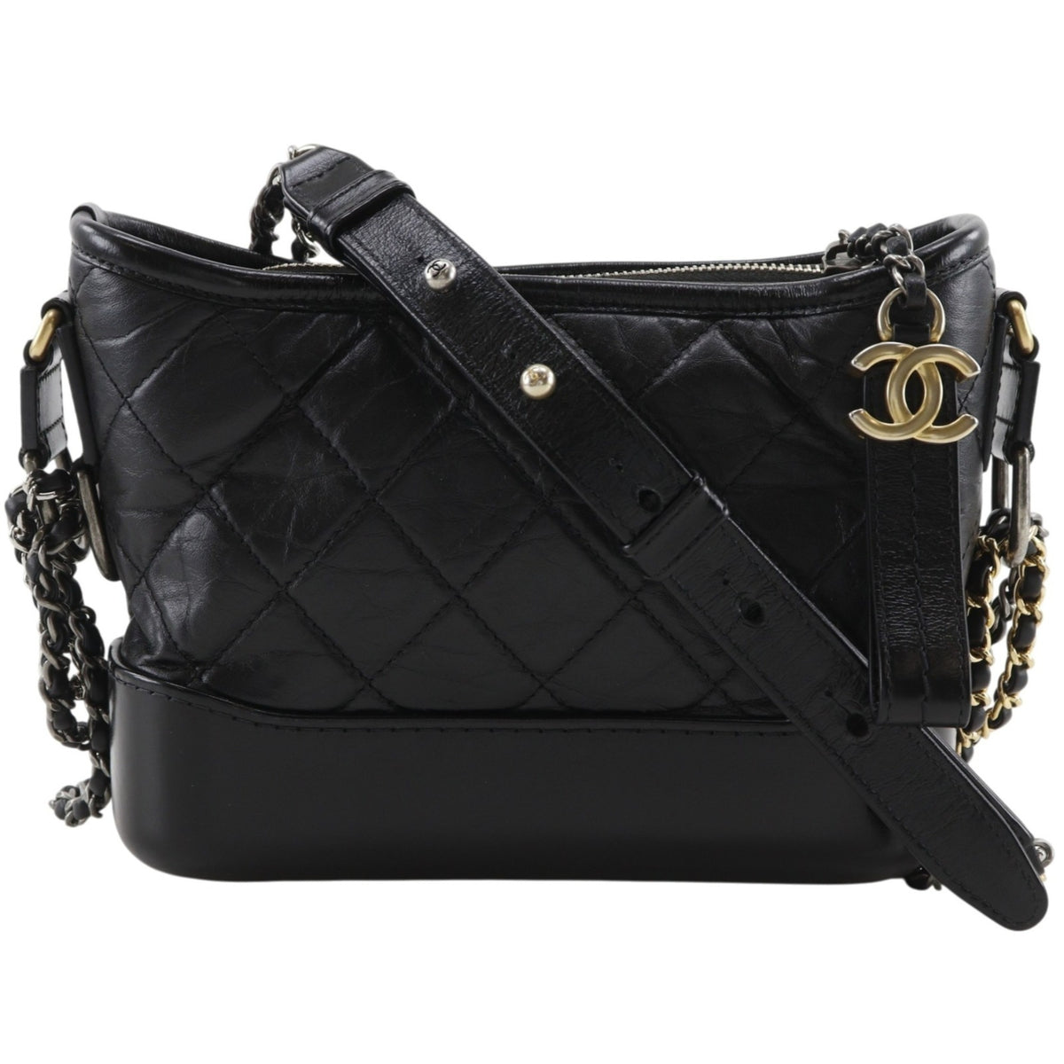 Chanel Black Leather Shoulder Bag (Pre-Owned)