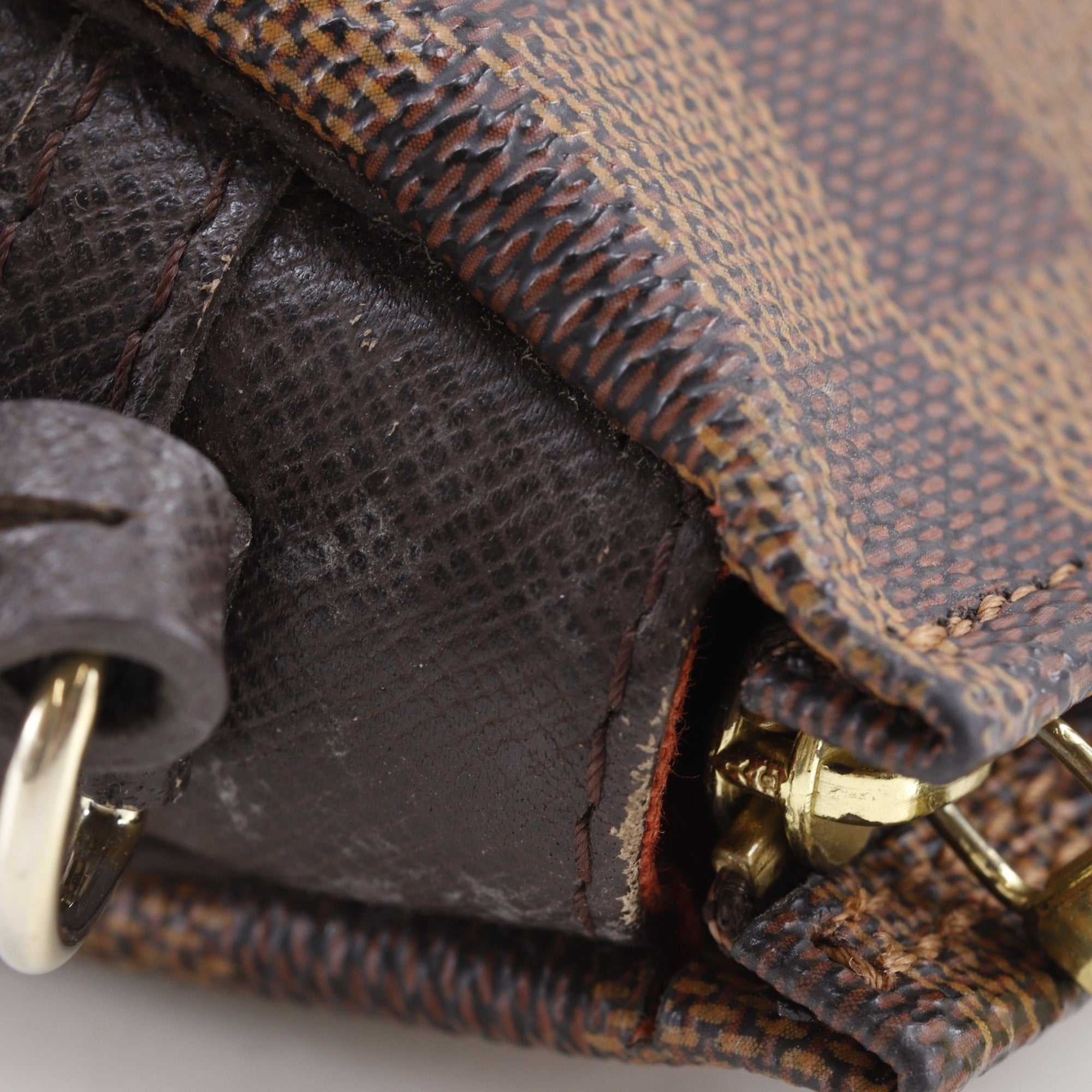 Louis Vuitton Brown Damier Canvas Pouch (Pre-Owned)