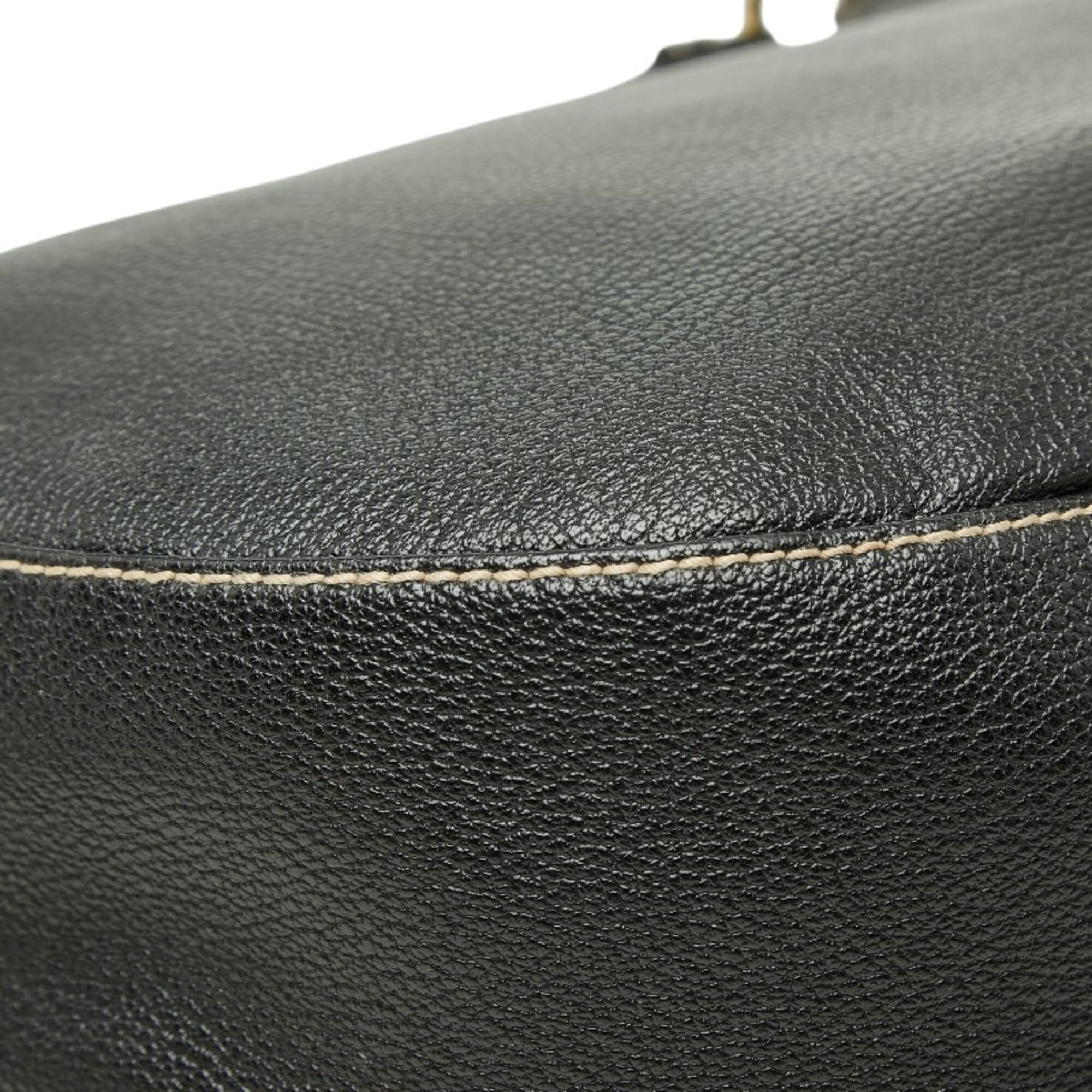 Bvlgari Black Leather Shoulder Bag (Pre-Owned)