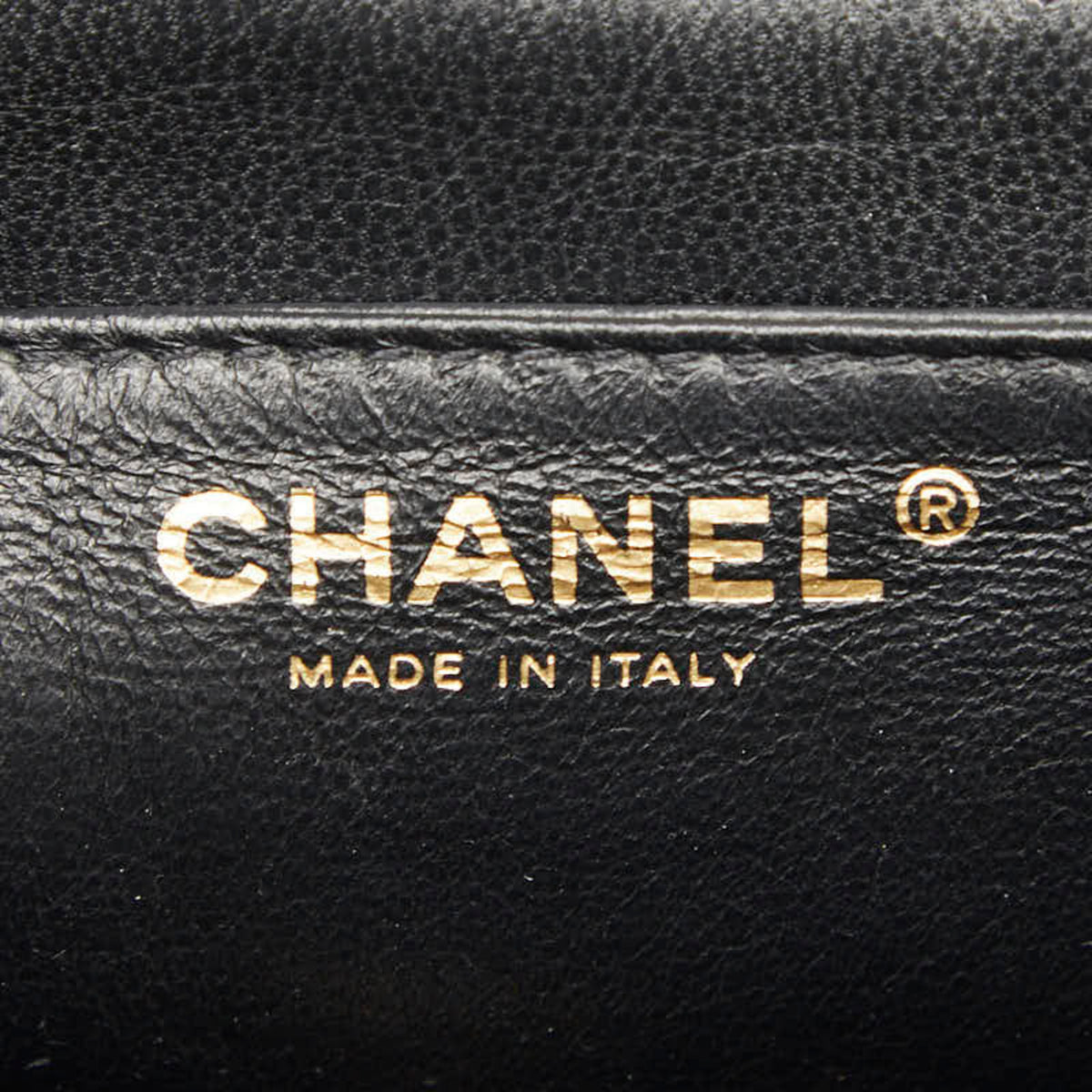 Chanel Black Grained Calfskin Handbag (Pre-Owned)