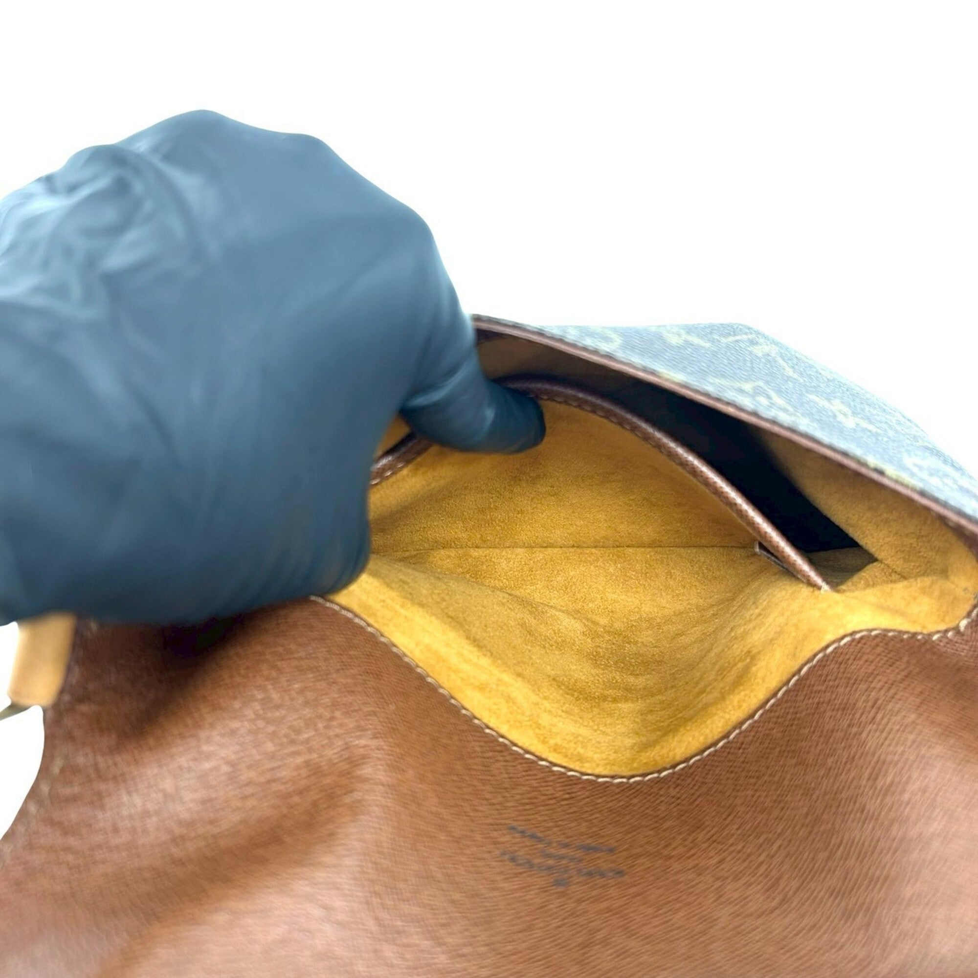 Louis Vuitton Brown Leather Pvc Shoulder Bag (Pre-Owned)