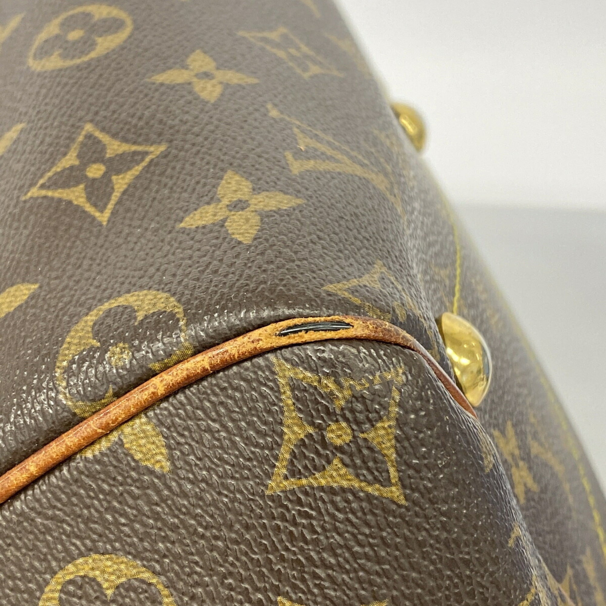 Louis Vuitton Brown Handbag (Pre-Owned)