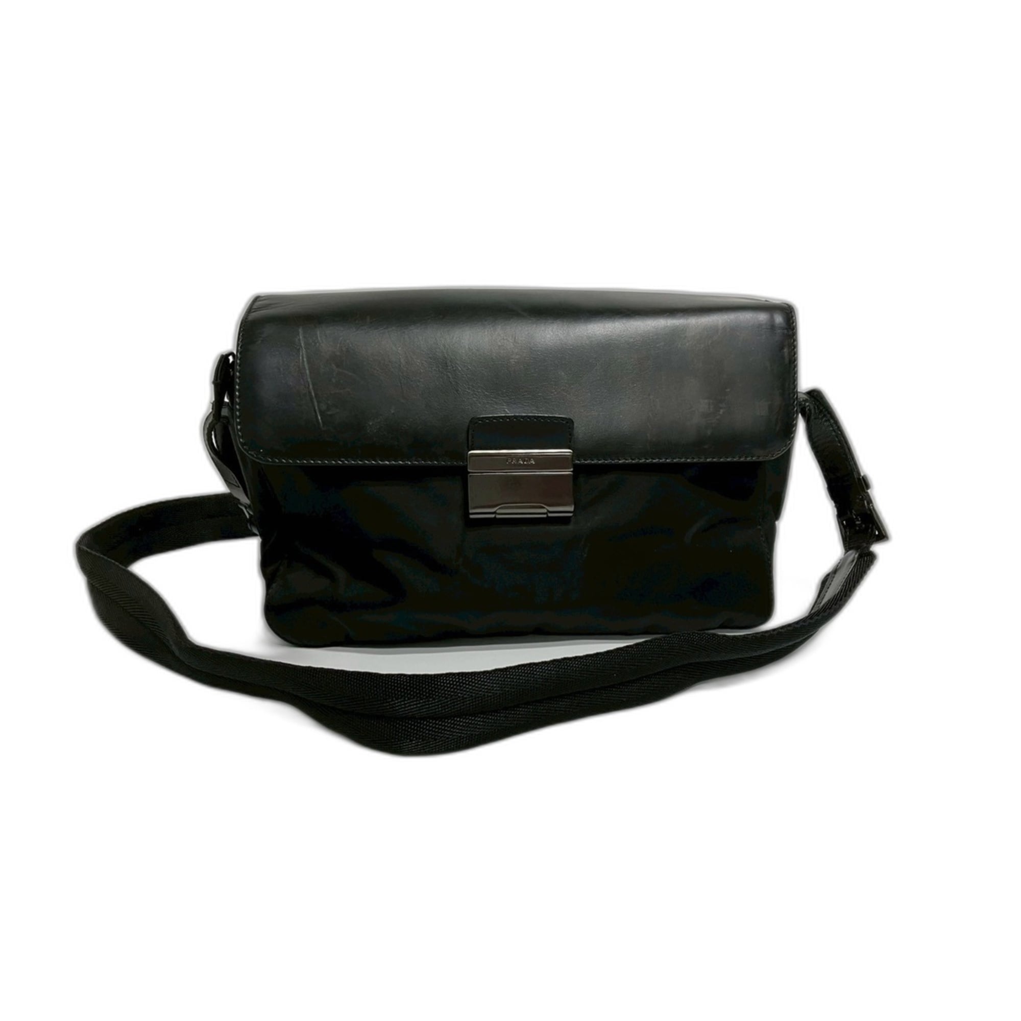 Prada Black Nylon Shoulder Bag (Pre-Owned)