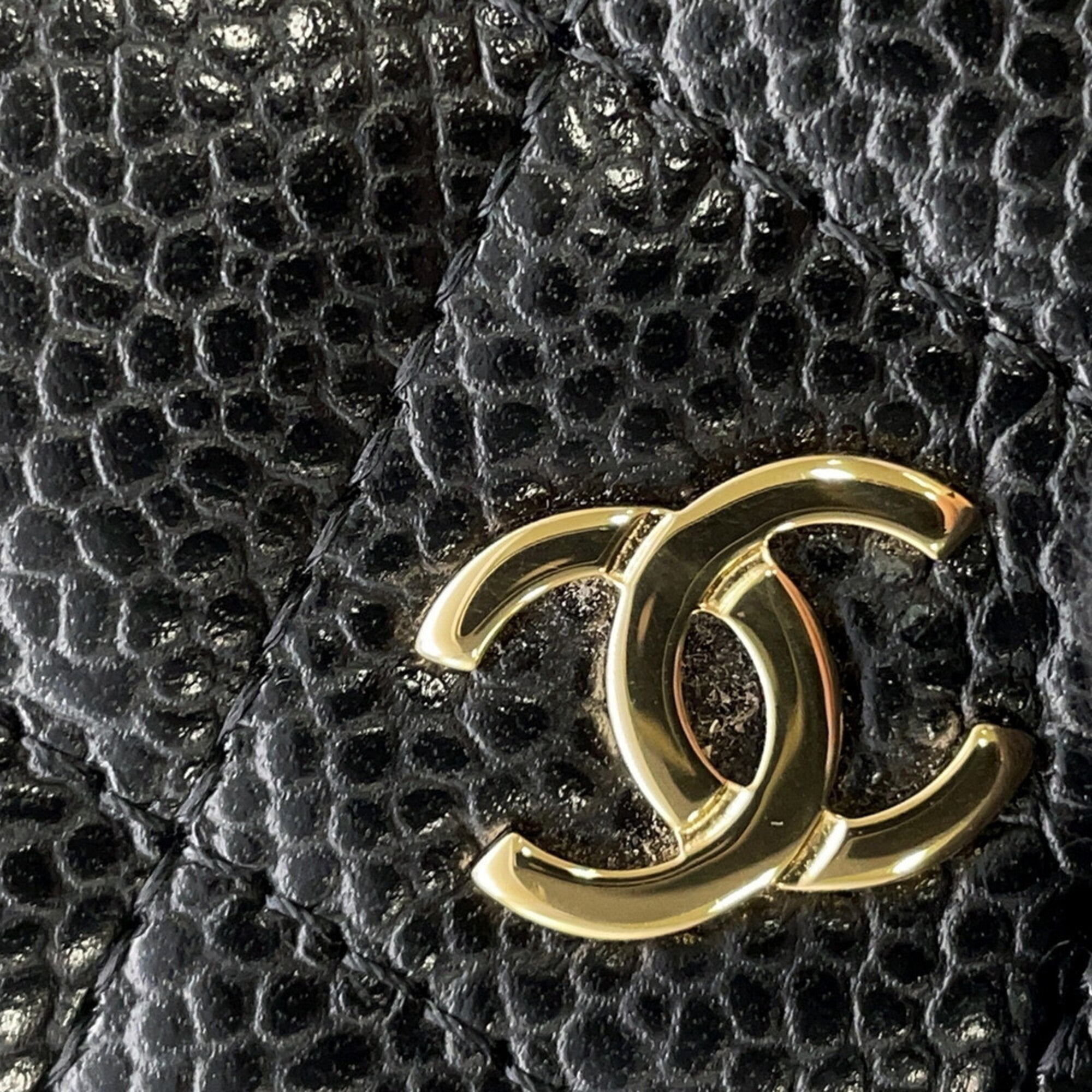 Chanel Black Grained Calfskin Long Wallet (Bi-Fold) (Pre-Owned)