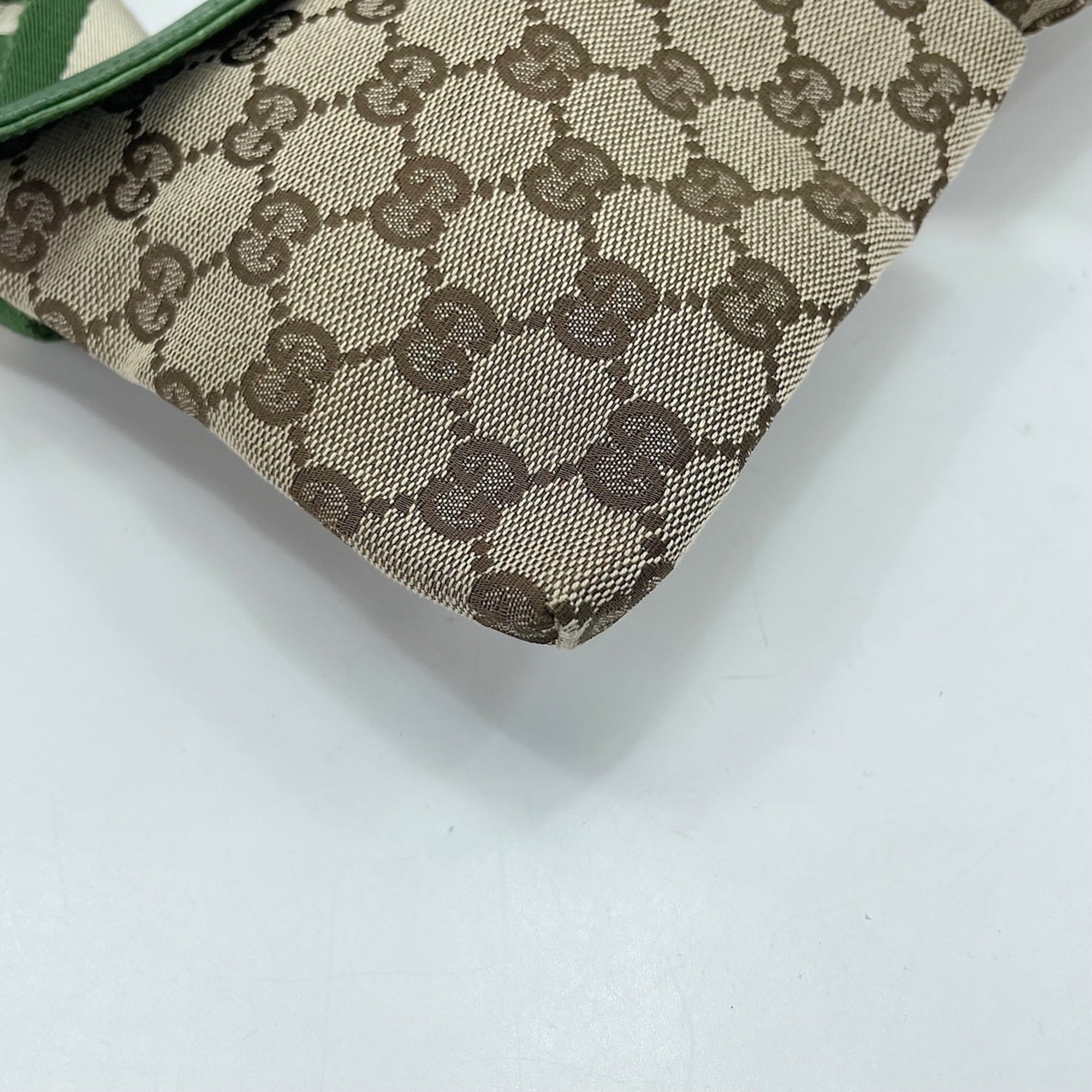 Gucci Beige Fanny Pack (Pre-Owned)