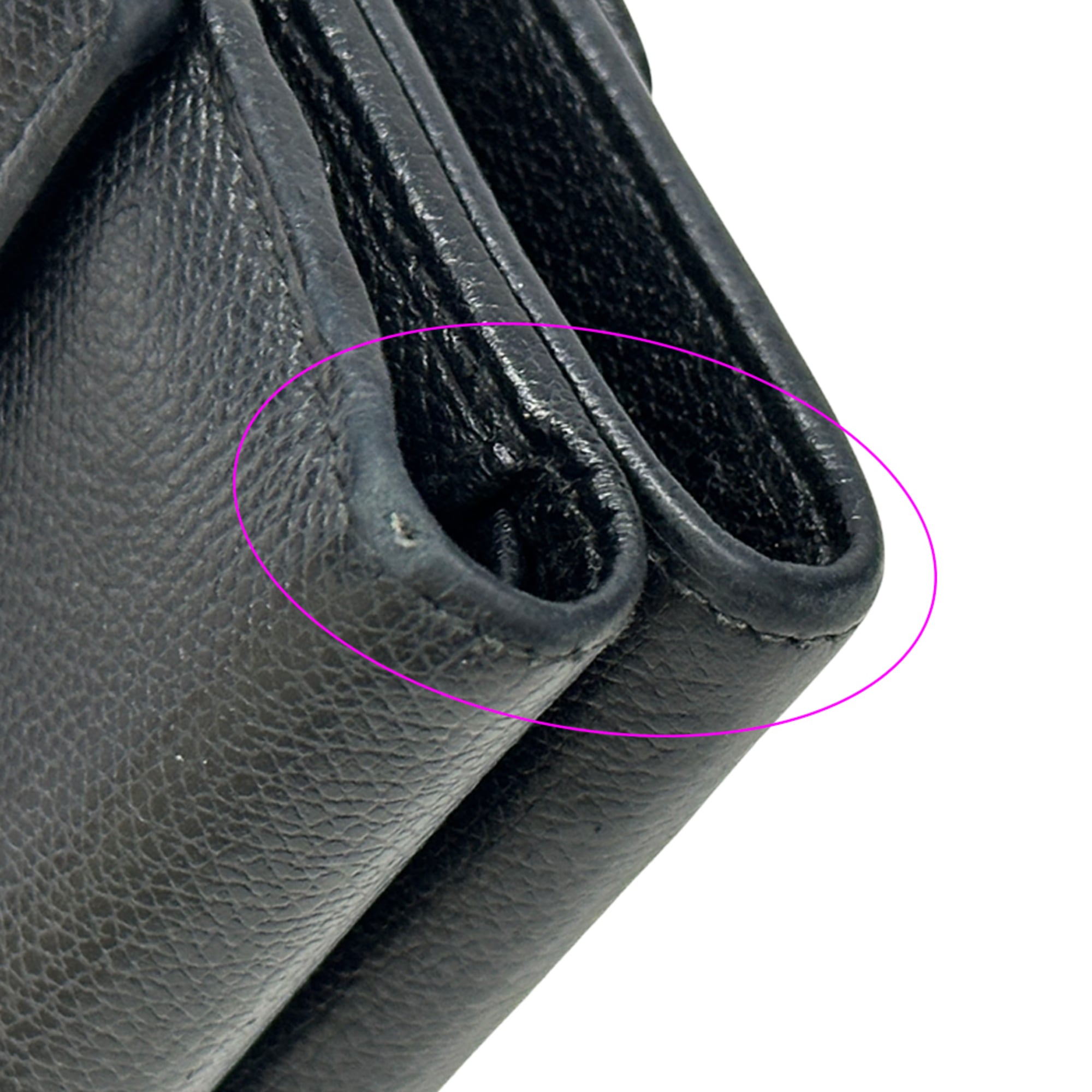 Chanel Black Leather Wallet (Bi-Fold) (Pre-Owned)