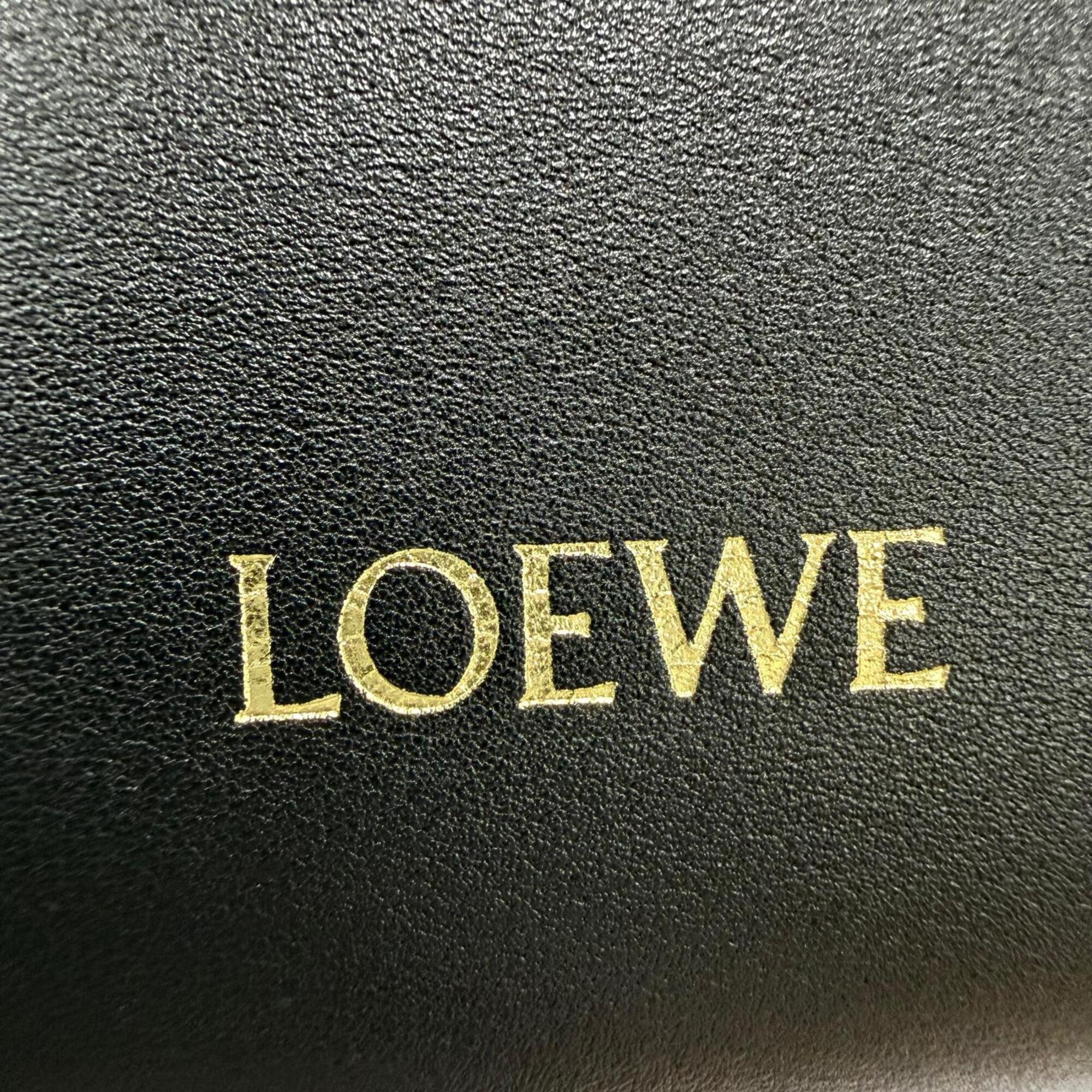 Loewe Black Leather Handbag (Pre-Owned)