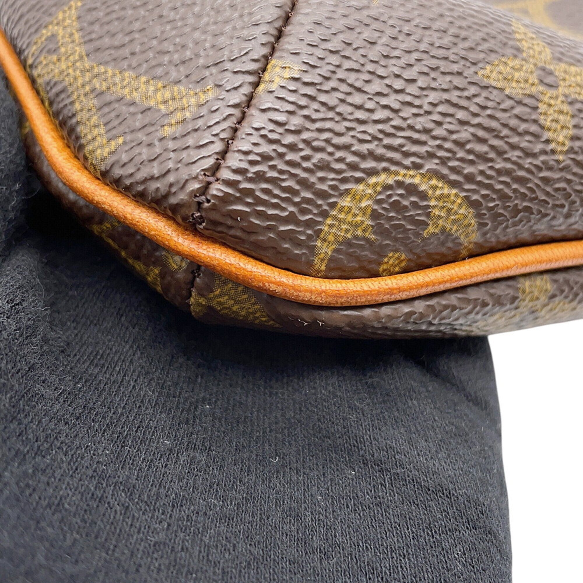 Louis Vuitton Brown Monogram Canvas Handbag Shoulder Bag (Pre-Owned)