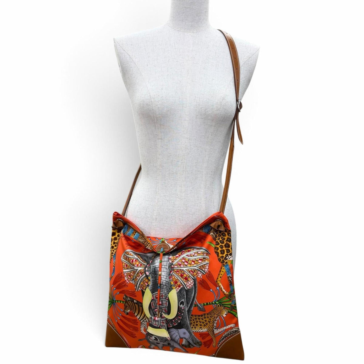 Hermes Fauve Orange Poppy Silk Shoulder Bag (Pre-Owned)