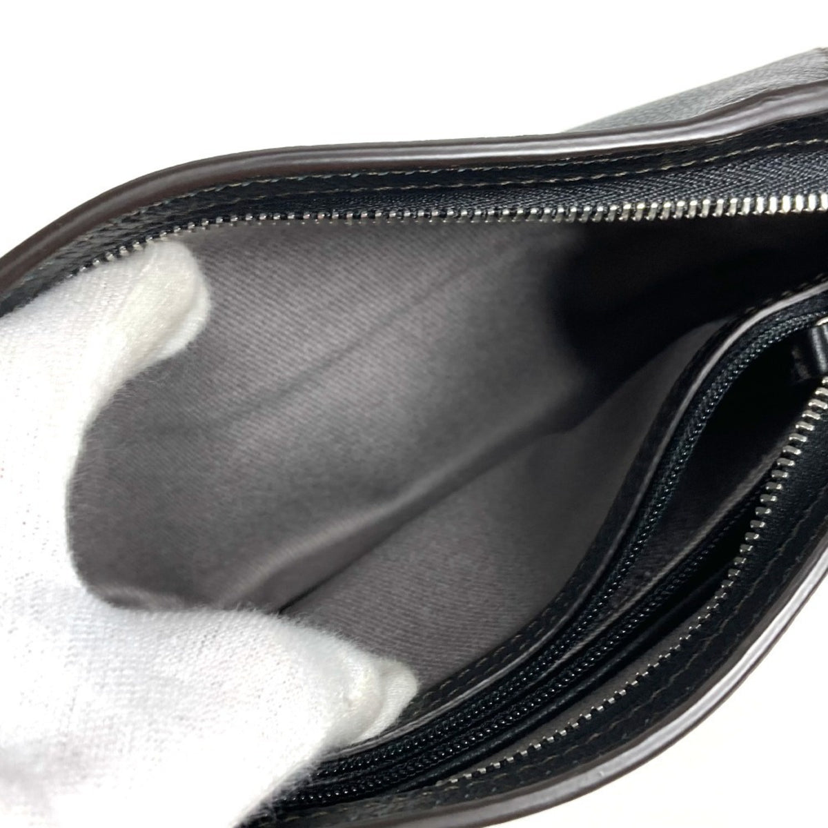 Cartier Black Leather Clutch Bag Handbag Pouch (Pre-Owned)