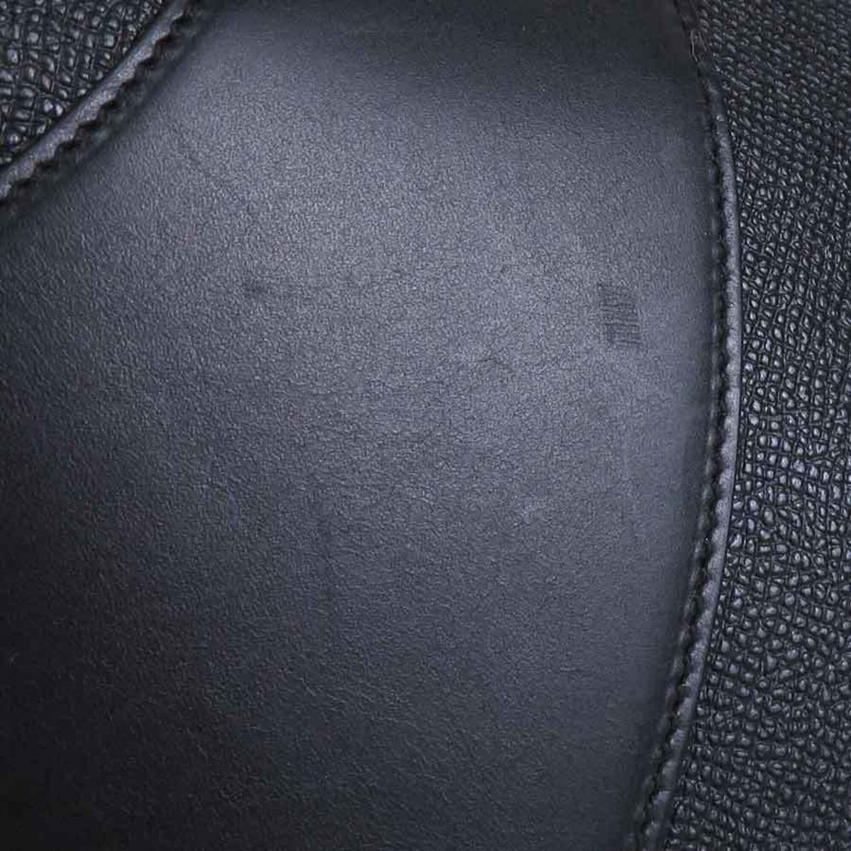 Bvlgari Black Leather Handbag (Pre-Owned)