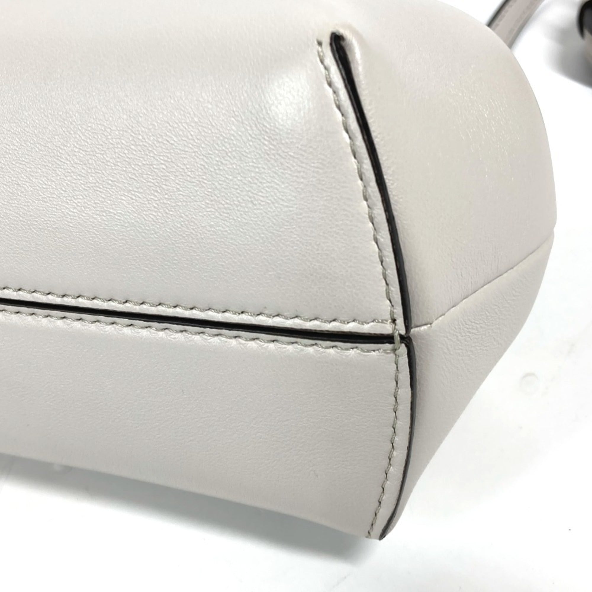Fendi Gray White Leather Clutch Bag Pochette Shoulder Bag (Pre-Owned)