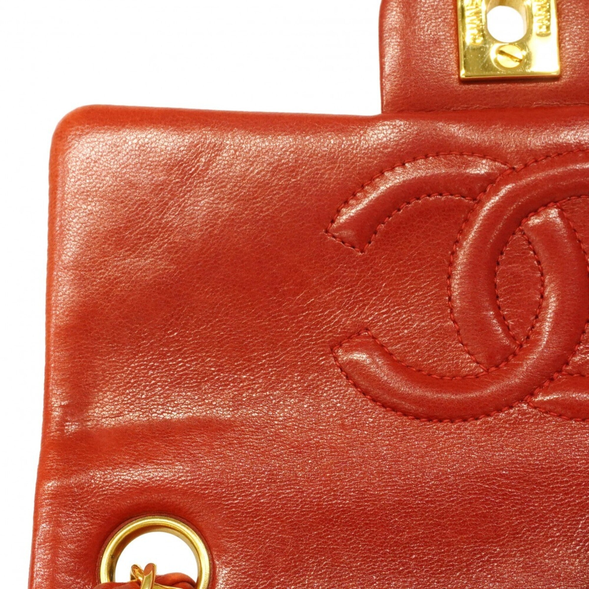 Chanel Red Color Leather Shoulder Bag (Pre-Owned)