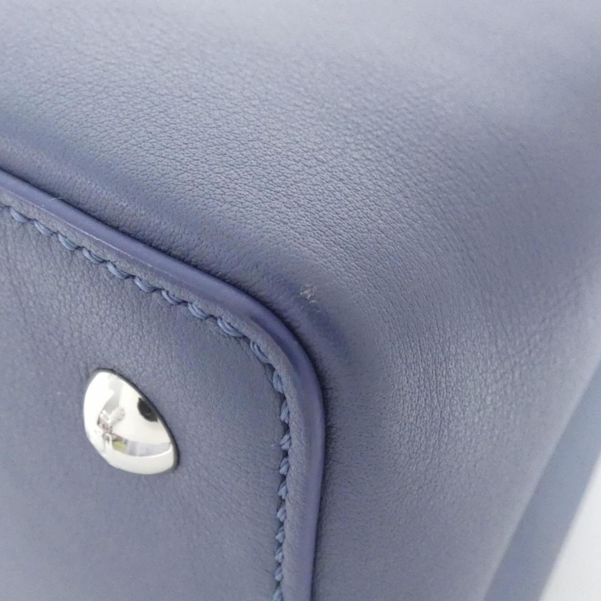 Fendi Blue Leather Handbag (Pre-Owned)