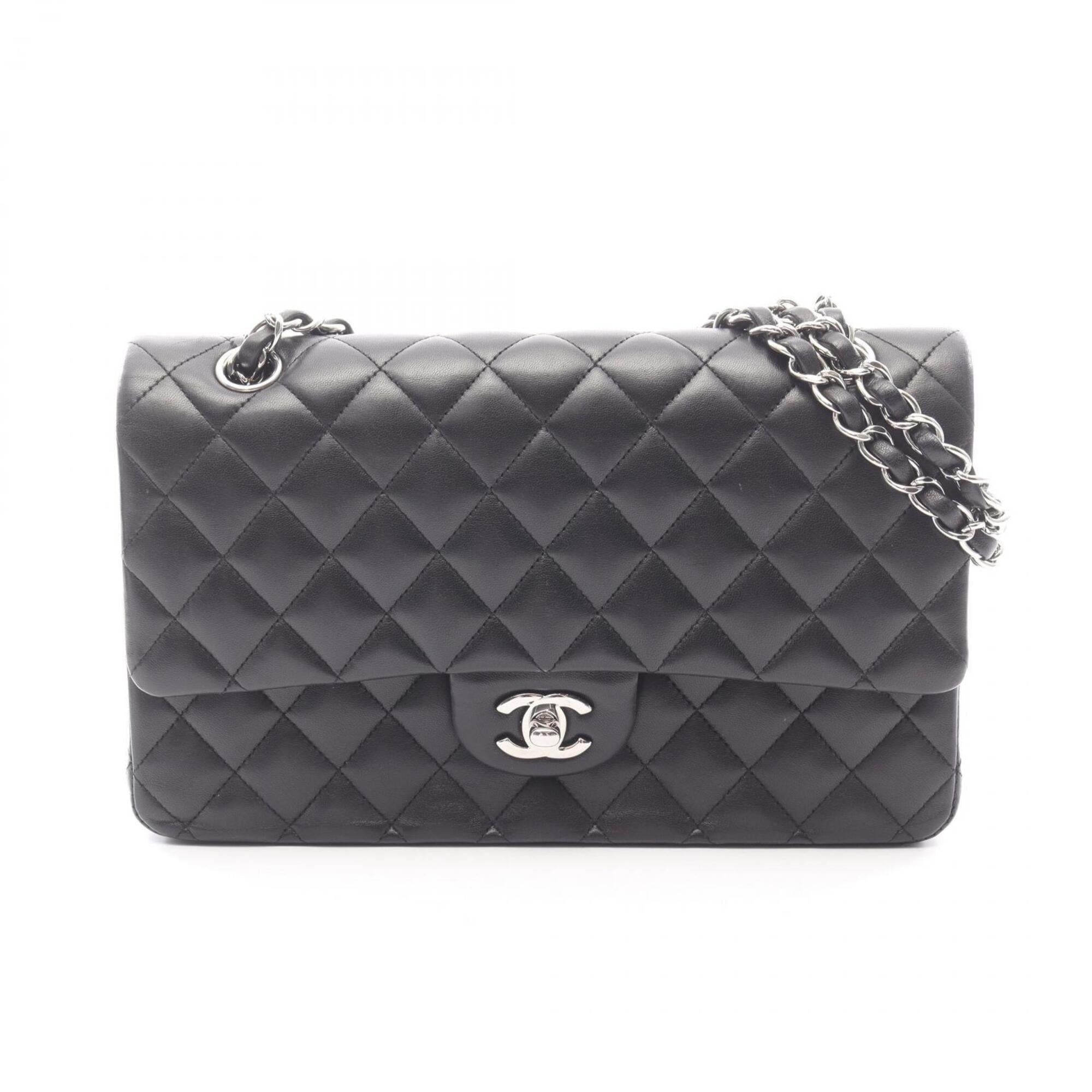 Chanel Black Leather Handbag Shoulder Bag (Pre-Owned)