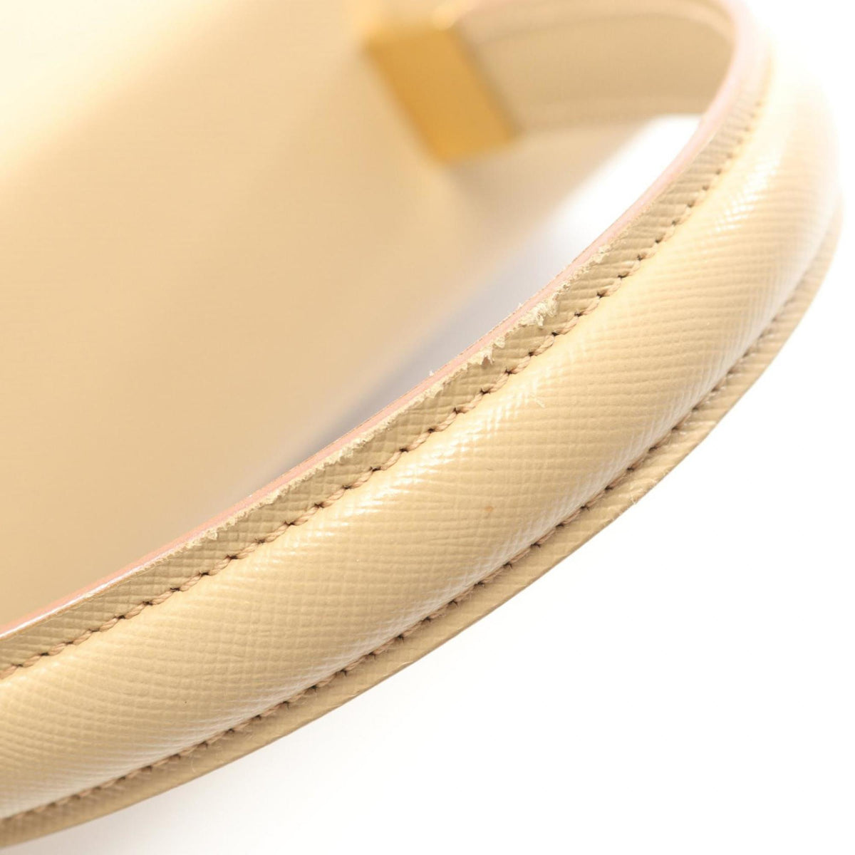 Salvatore Ferragamo Gancini Beige Leather Handbag (Pre-Owned)