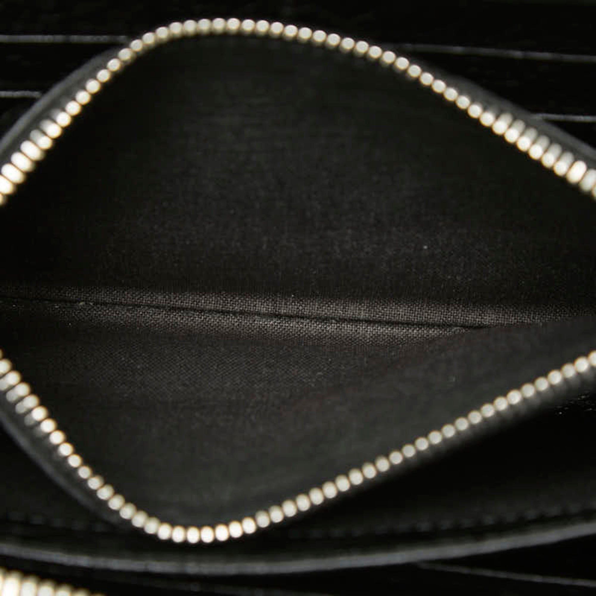 Balenciaga Black Leather Long Wallet (Bi-Fold) (Pre-Owned)