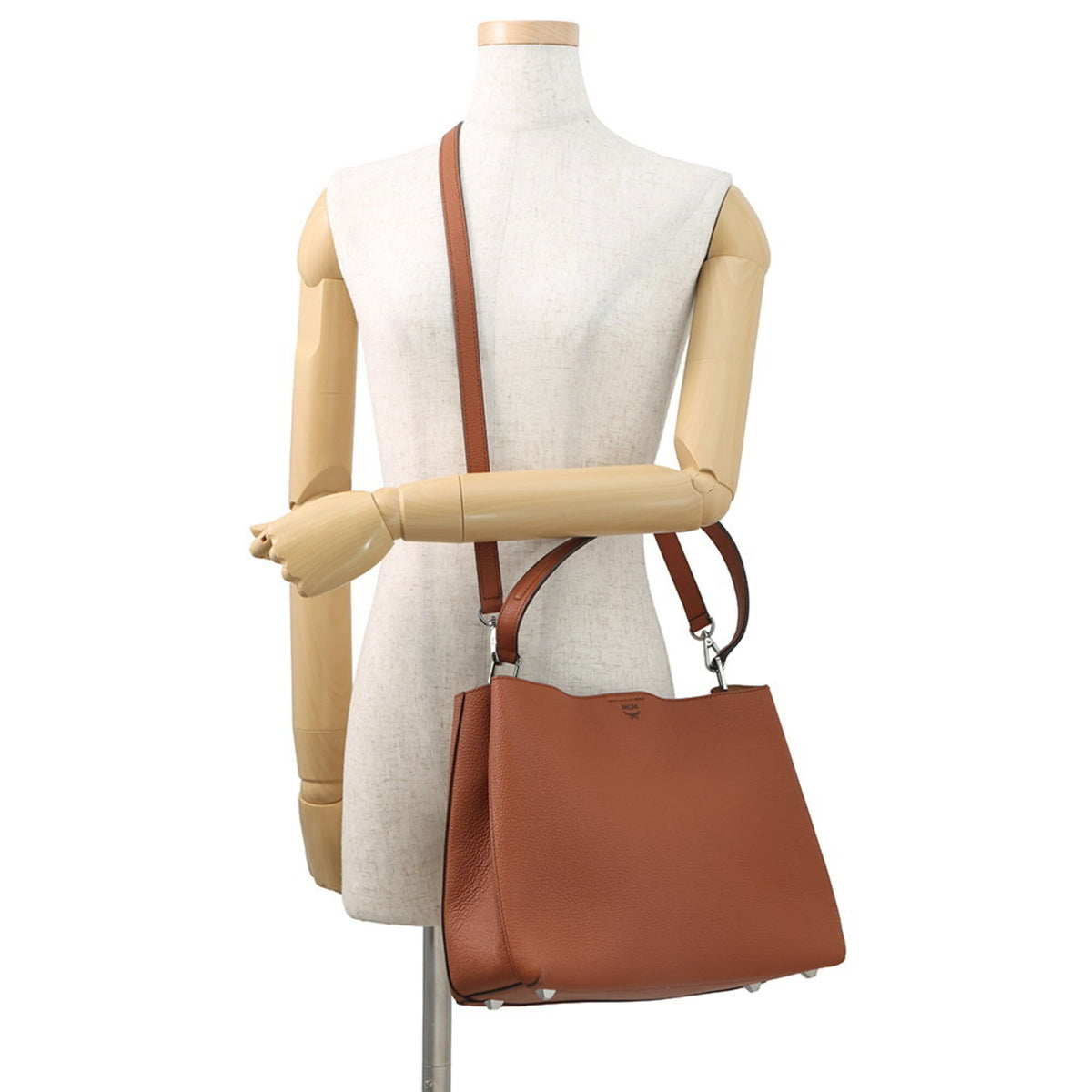 Mcm Brown Leather Handbag Tote Bag (Pre-Owned)