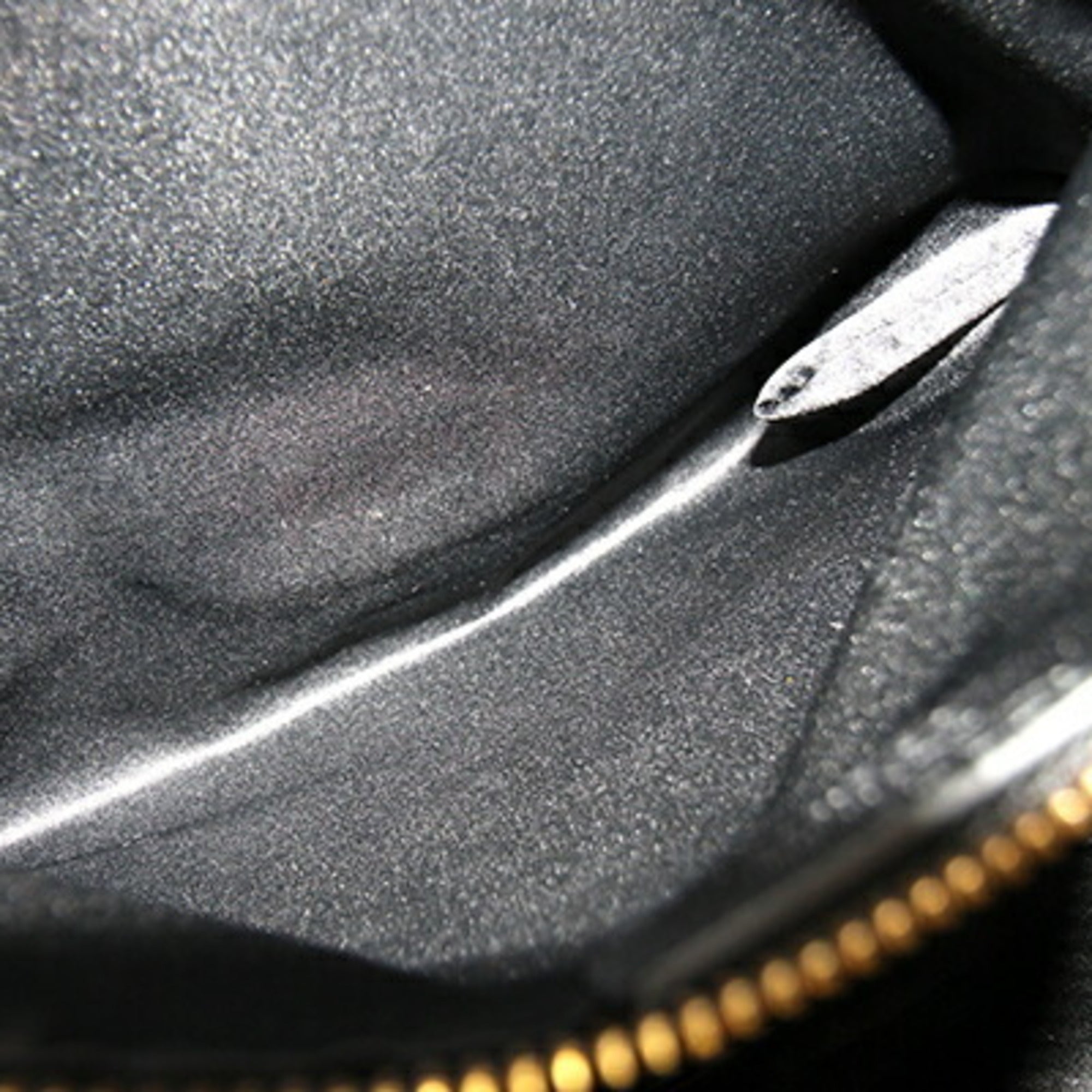 Salvatore Ferragamo Black Leather Tote Bag (Pre-Owned)