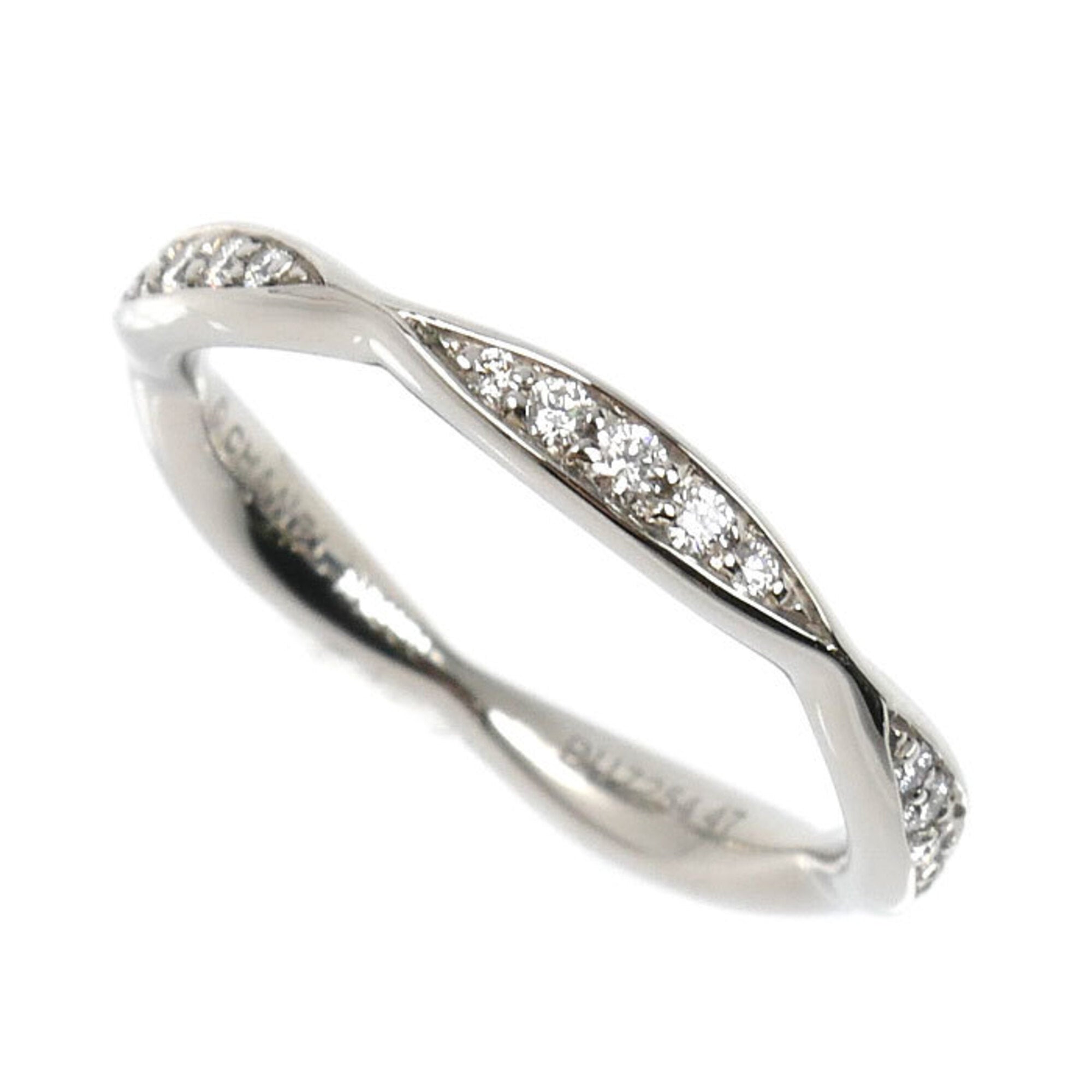 Chanel Platinum 950 Band Ring (Pre-Owned)