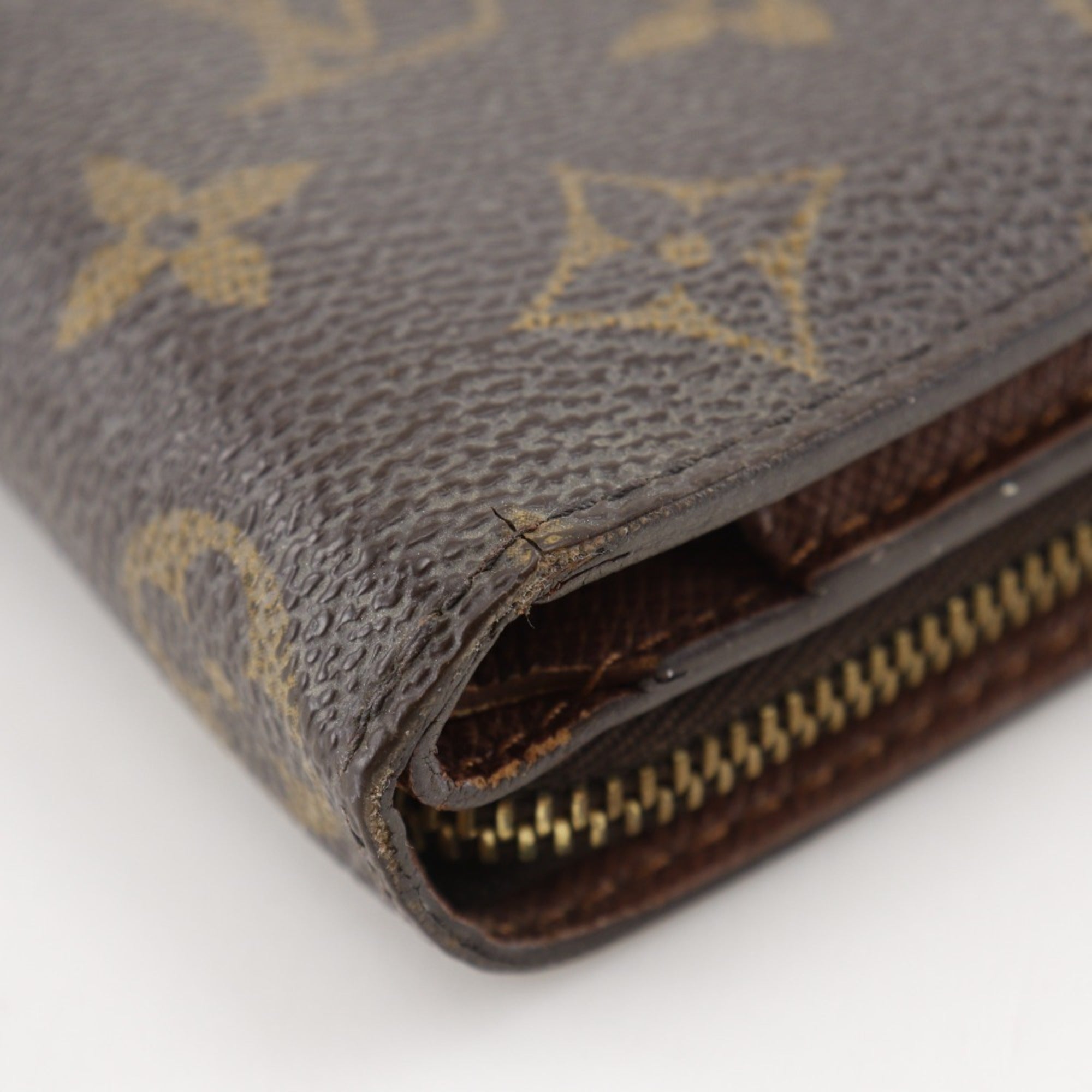 Louis Vuitton Brown Monogram Monogram Wallet (Bi-Fold) (Pre-Owned)