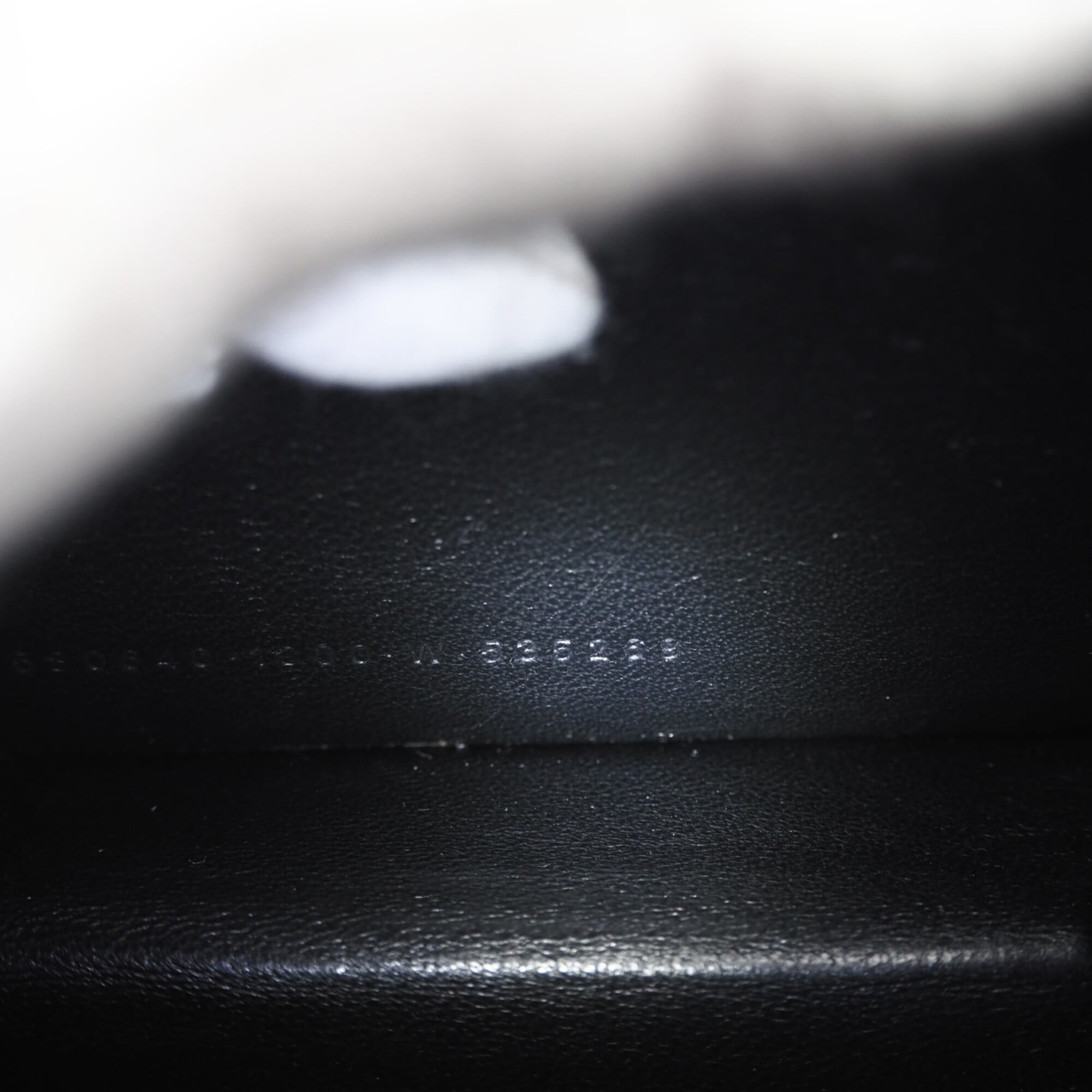 Balenciaga Black Leather Handbag (Pre-Owned)