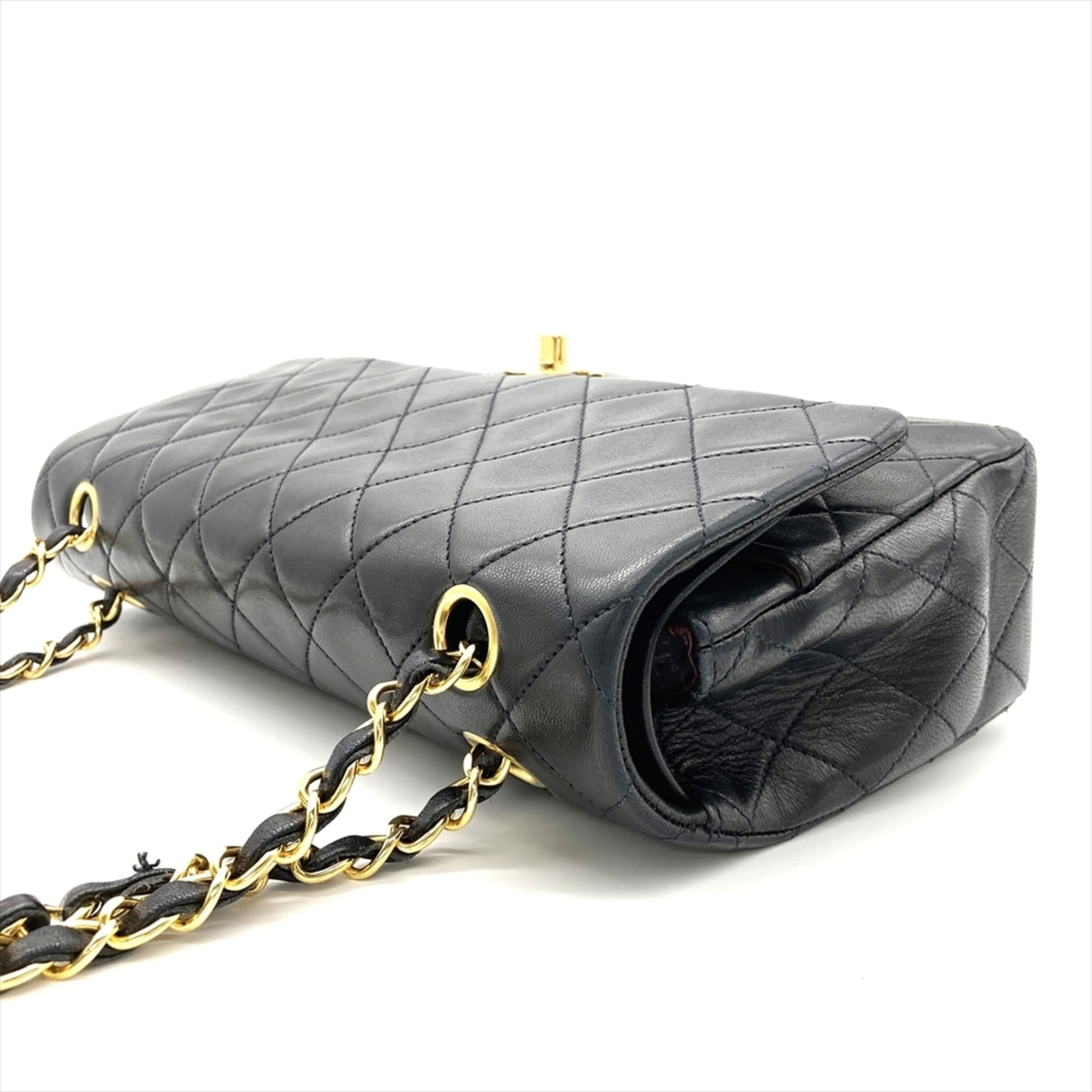 Chanel Black Handbag (Pre-Owned)
