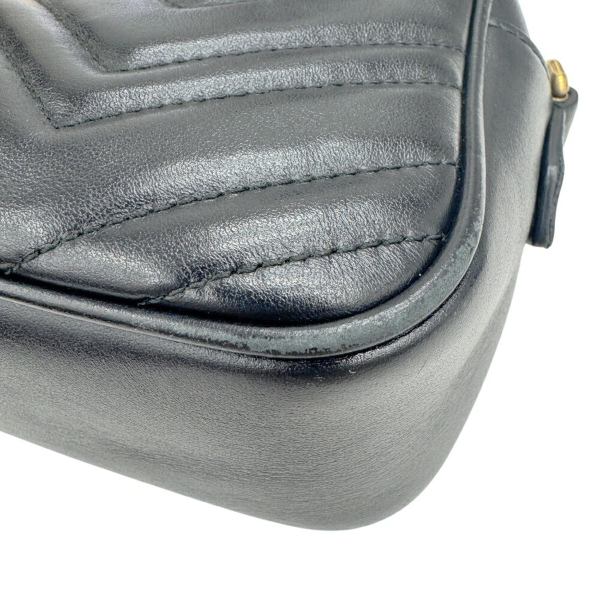 Gucci Gg Marmont Black Leather Shoulder Bag (Pre-Owned)