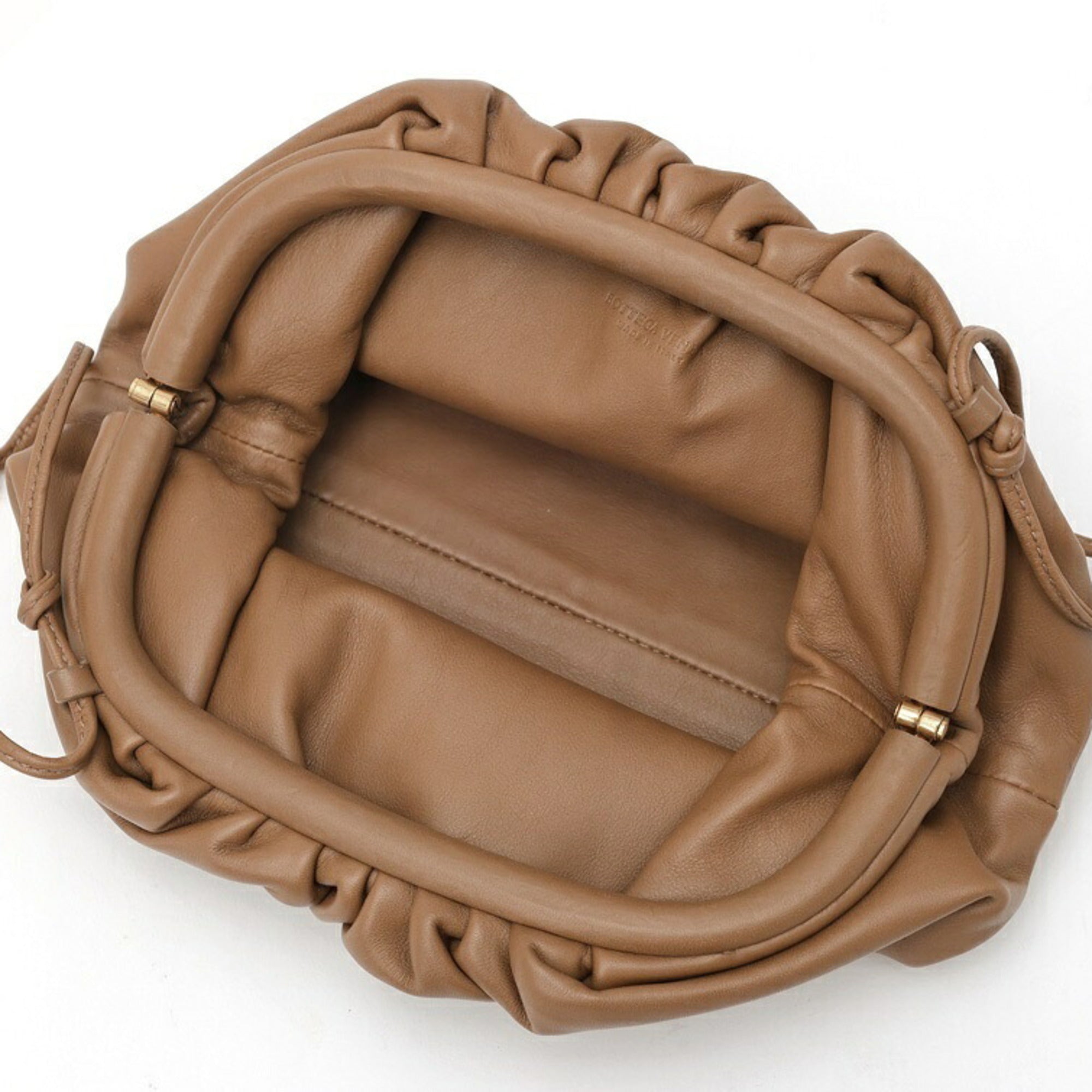 Bottega Veneta Camel Leather Pouch (Pre-Owned)
