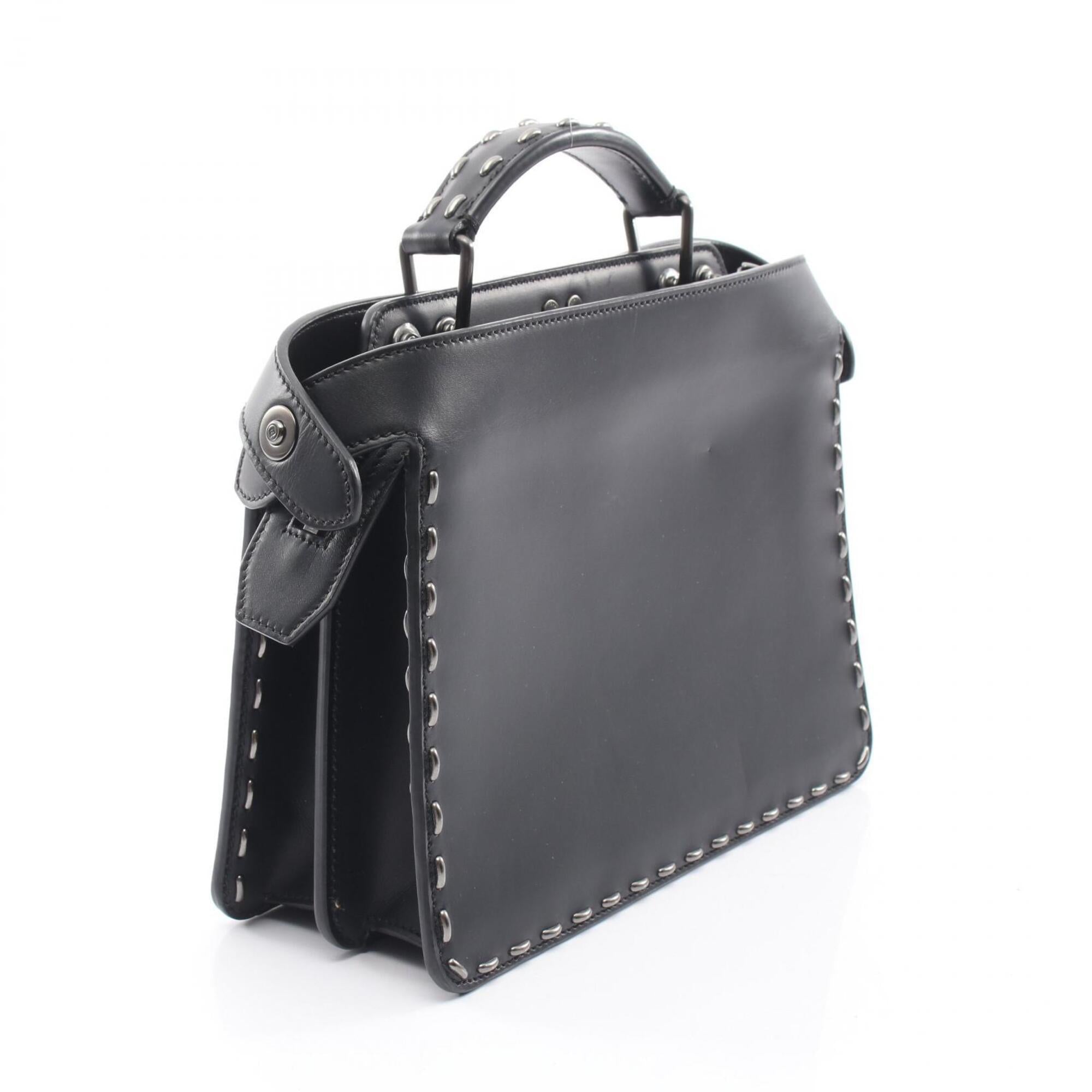 Fendi Black Leather Handbag (Pre-Owned)