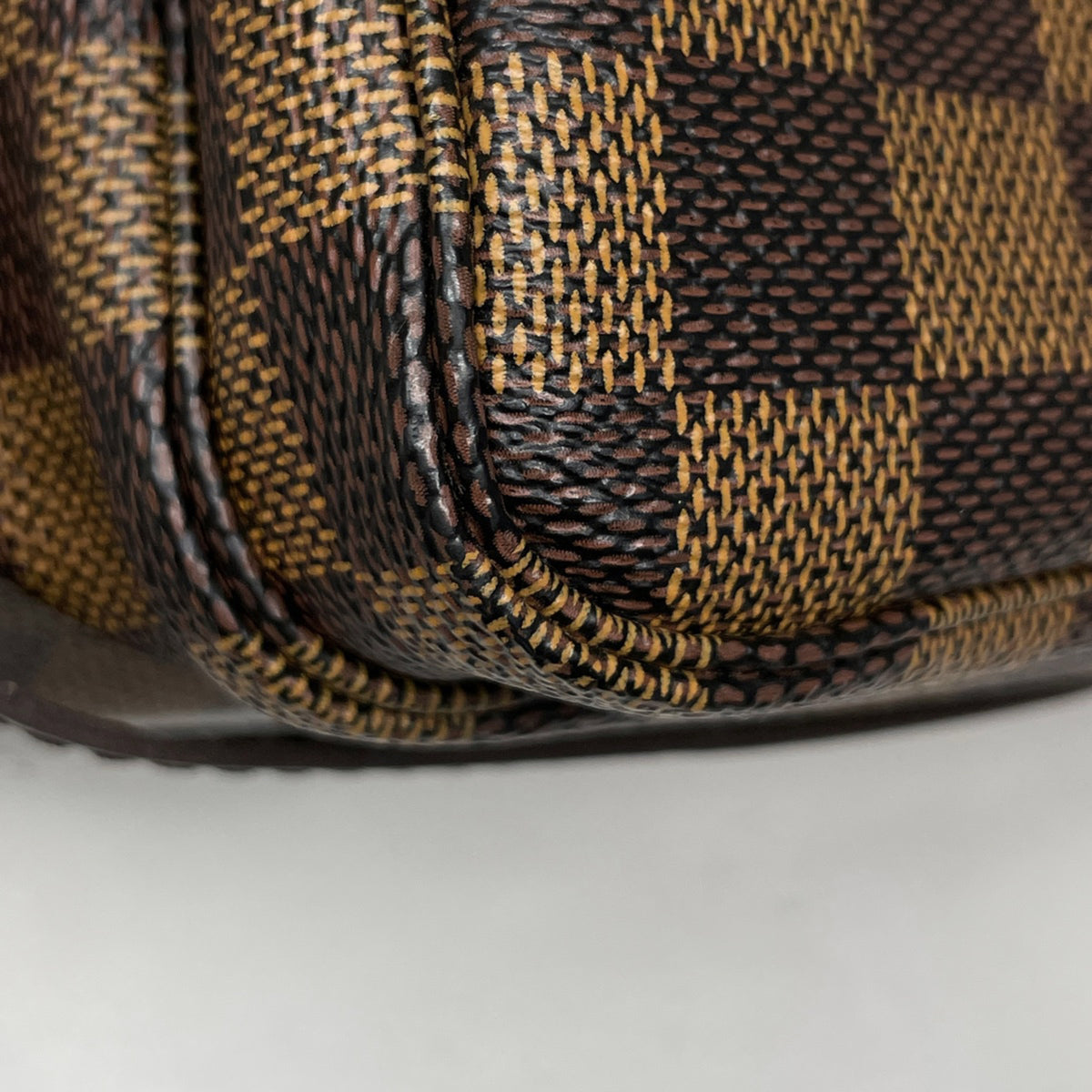 Louis Vuitton Brown Damier Canvas Shoulder Bag (Pre-Owned)