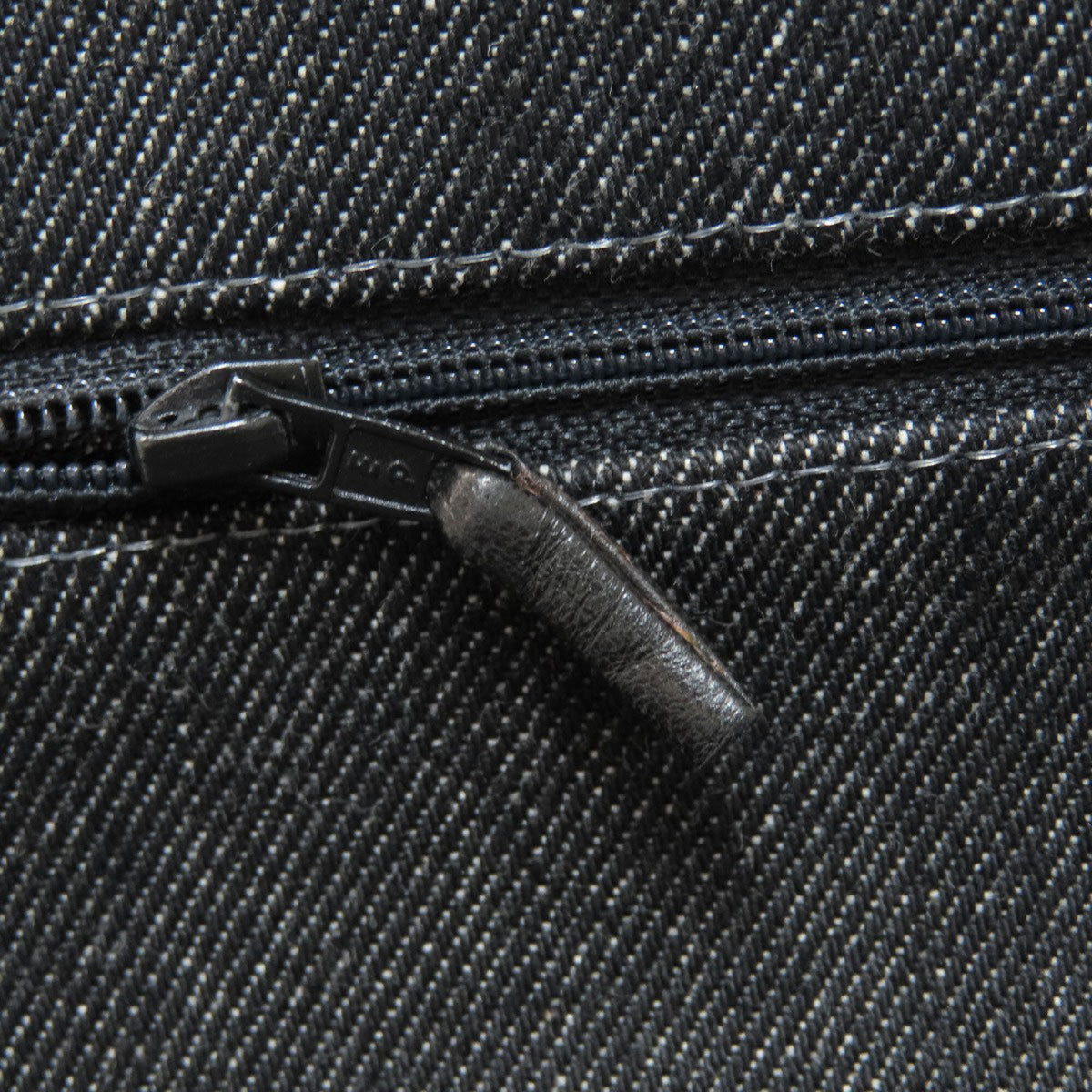 Chanel Black Denim Shoulder Bag (Pre-Owned)
